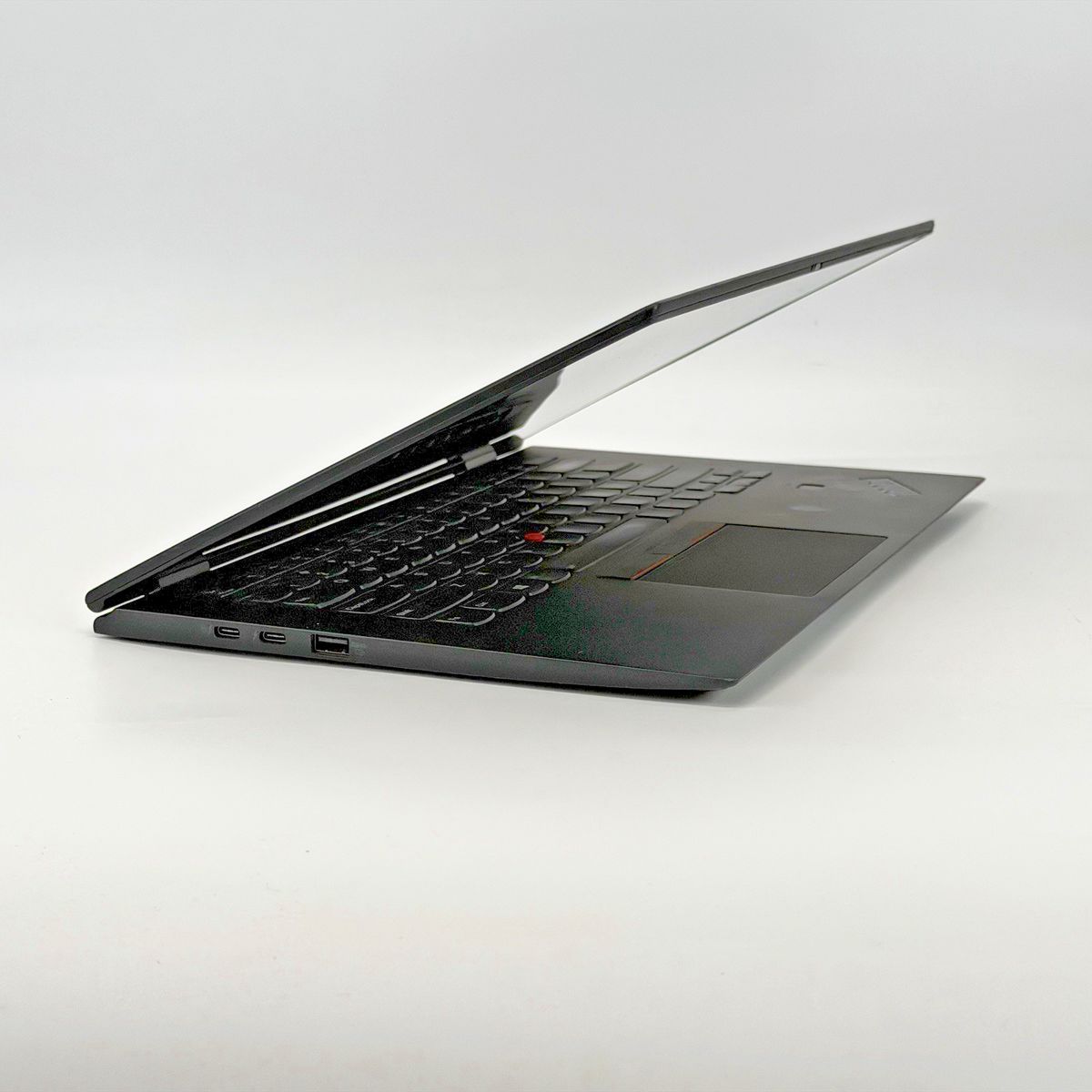 Lenovo ThinkPad Z1 Yoga 3rd i5-8250u 1.60 GHz 8 GB RAM 256 GB SSD (NVMe) Win 11
