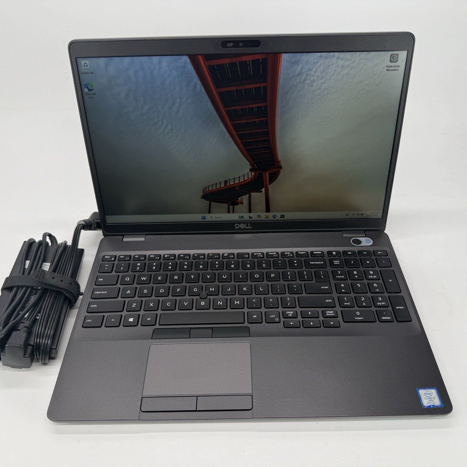 DellLatitude 5500 Intel i7-8665u 1.90 GHz 12 GB RAM 256 GB SSD (NVMe) Win 11 Pro