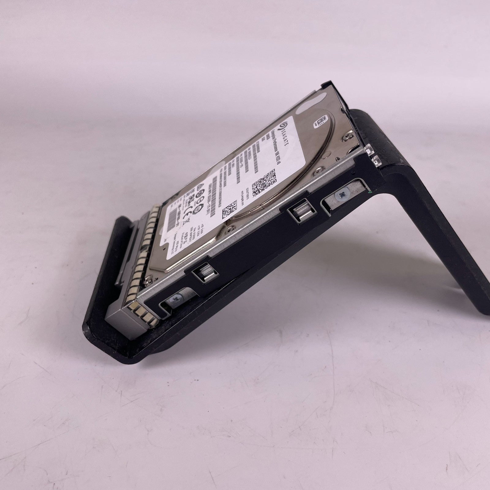 Seagate ST300MM0048 2c6200-175 enterprise performance 10k hdd v8 300GB sas