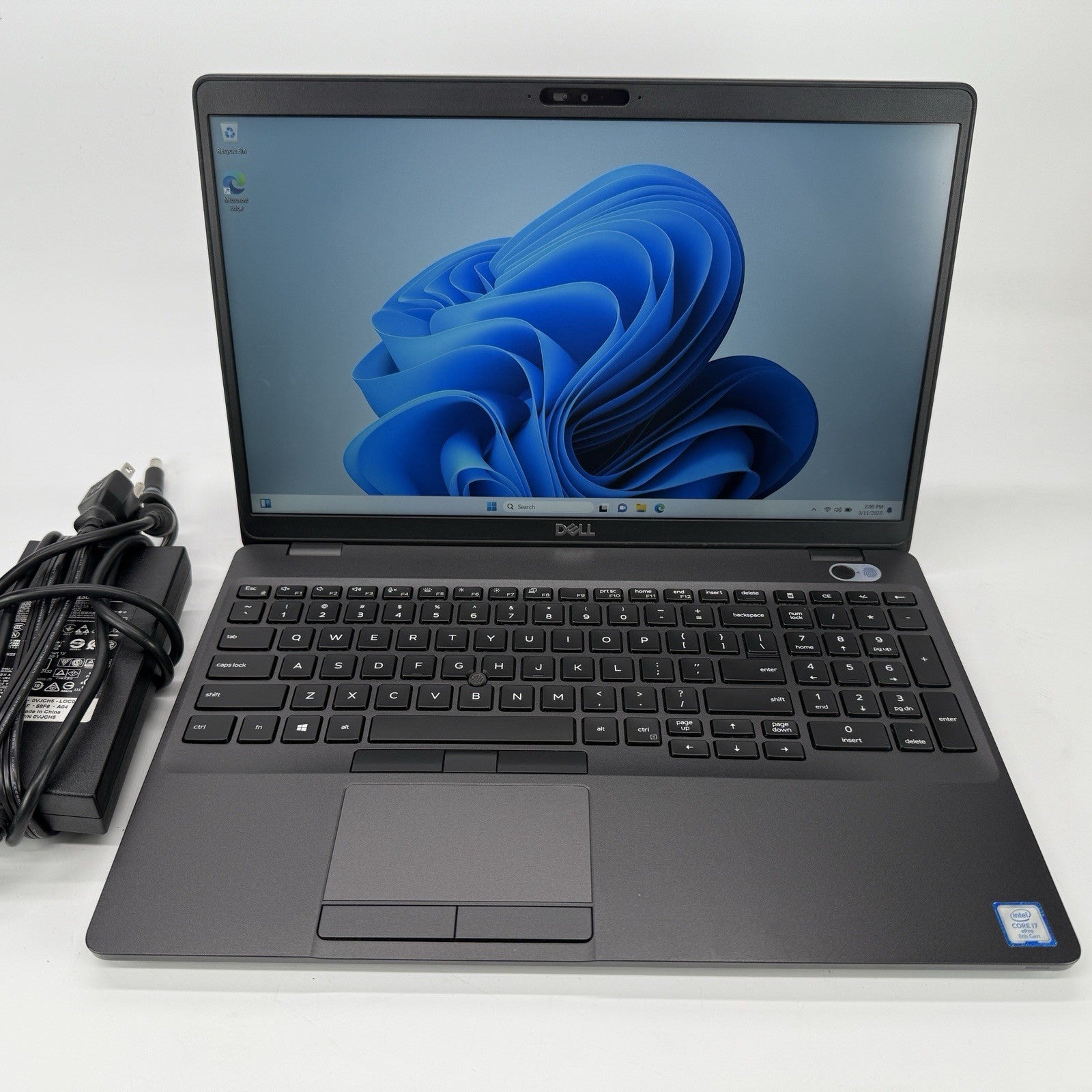 Dell Latitude 5500 Intel i7-8665u 1.90 GHz 8 GB RAM 256 GB SSD (NVME) Win 11 Pro