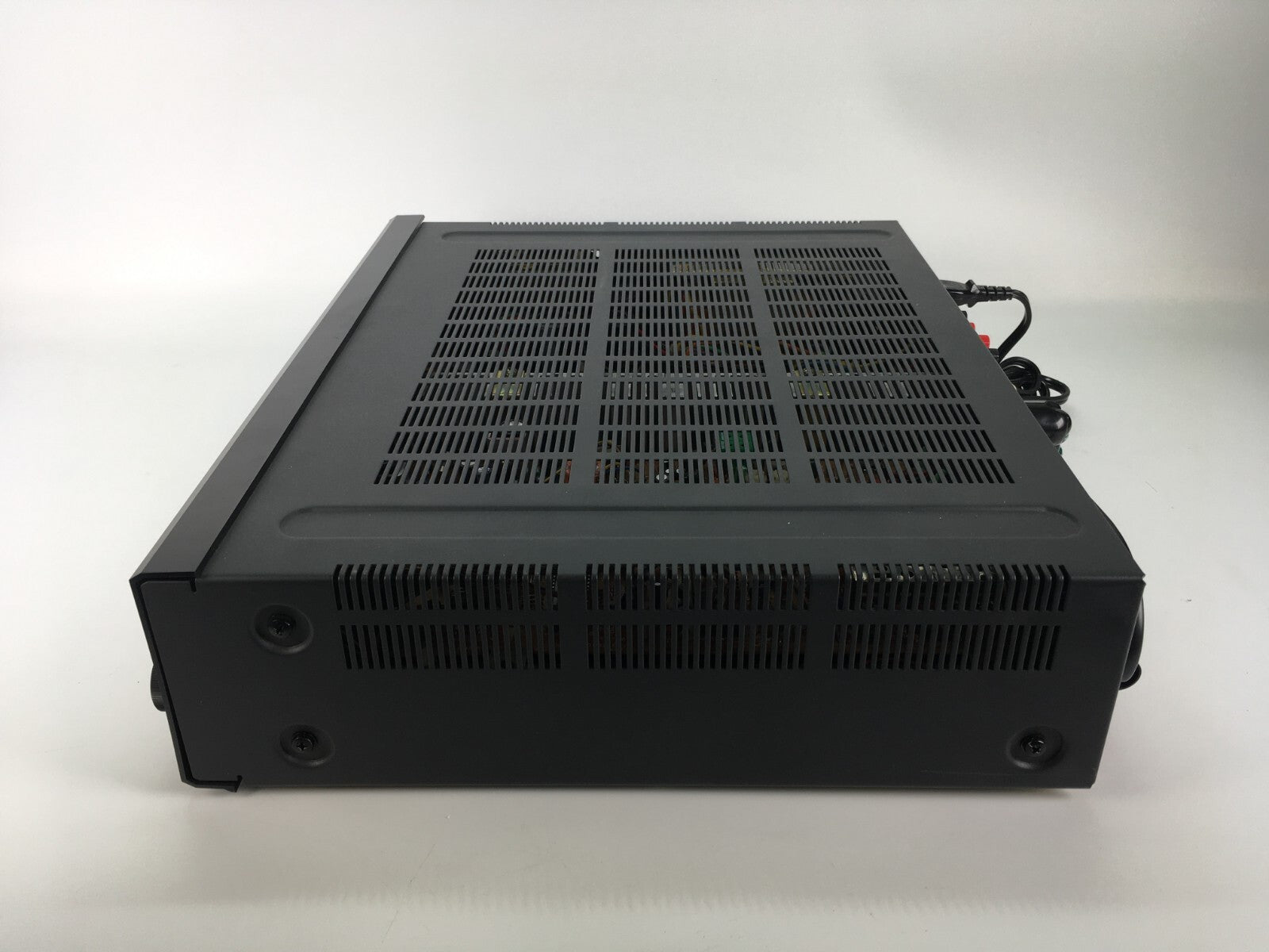 Nad Electronics 7100 AM/FM Stereo Receiver - B side no sound