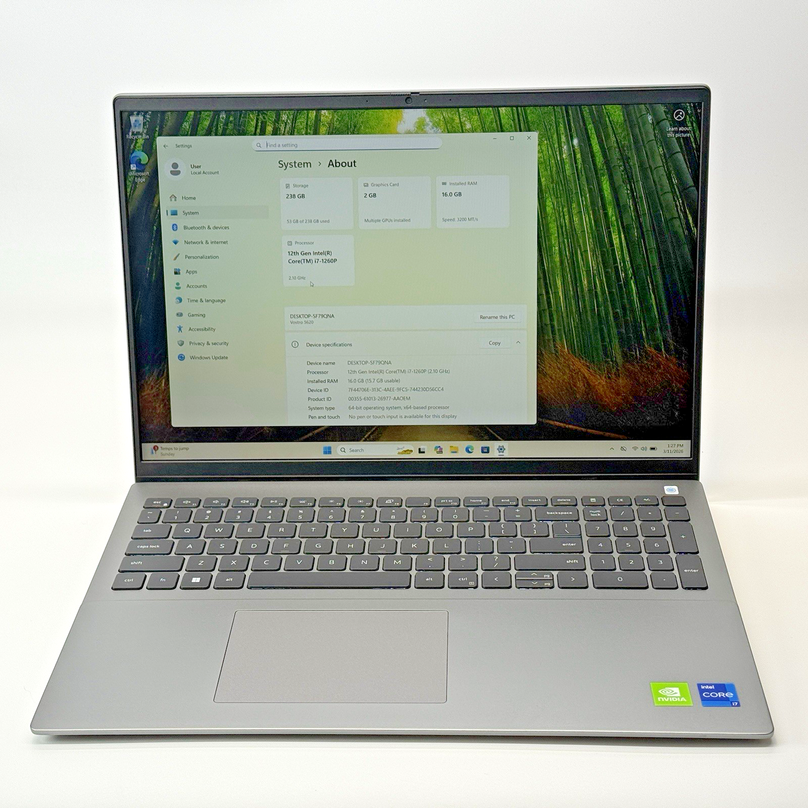 Dell Vostro 5620 Intel i7-1260p 2.10 GHz 16 GB RAM 256 GB SSD (NVMe) Win 11 Pro