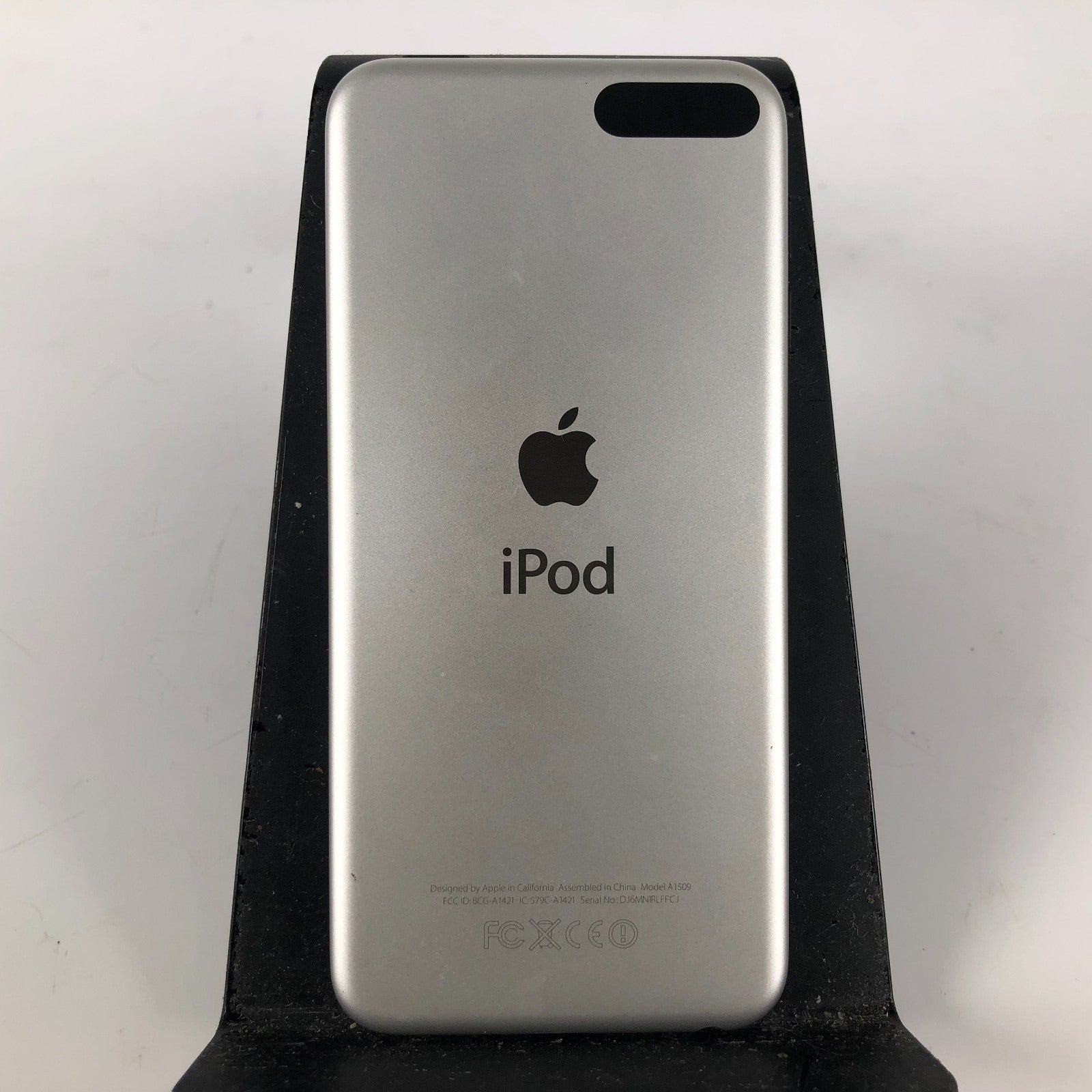 Apple iPod classic 5th Generation - Silver - 16 GB