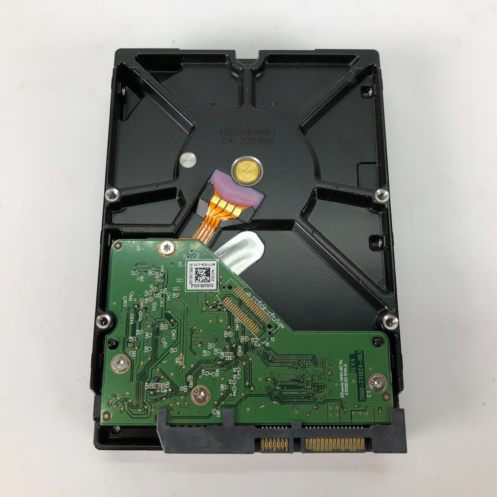 Western Digital Red NASware 2TB SATA Hard Drive wd20efrx-68ax9n0