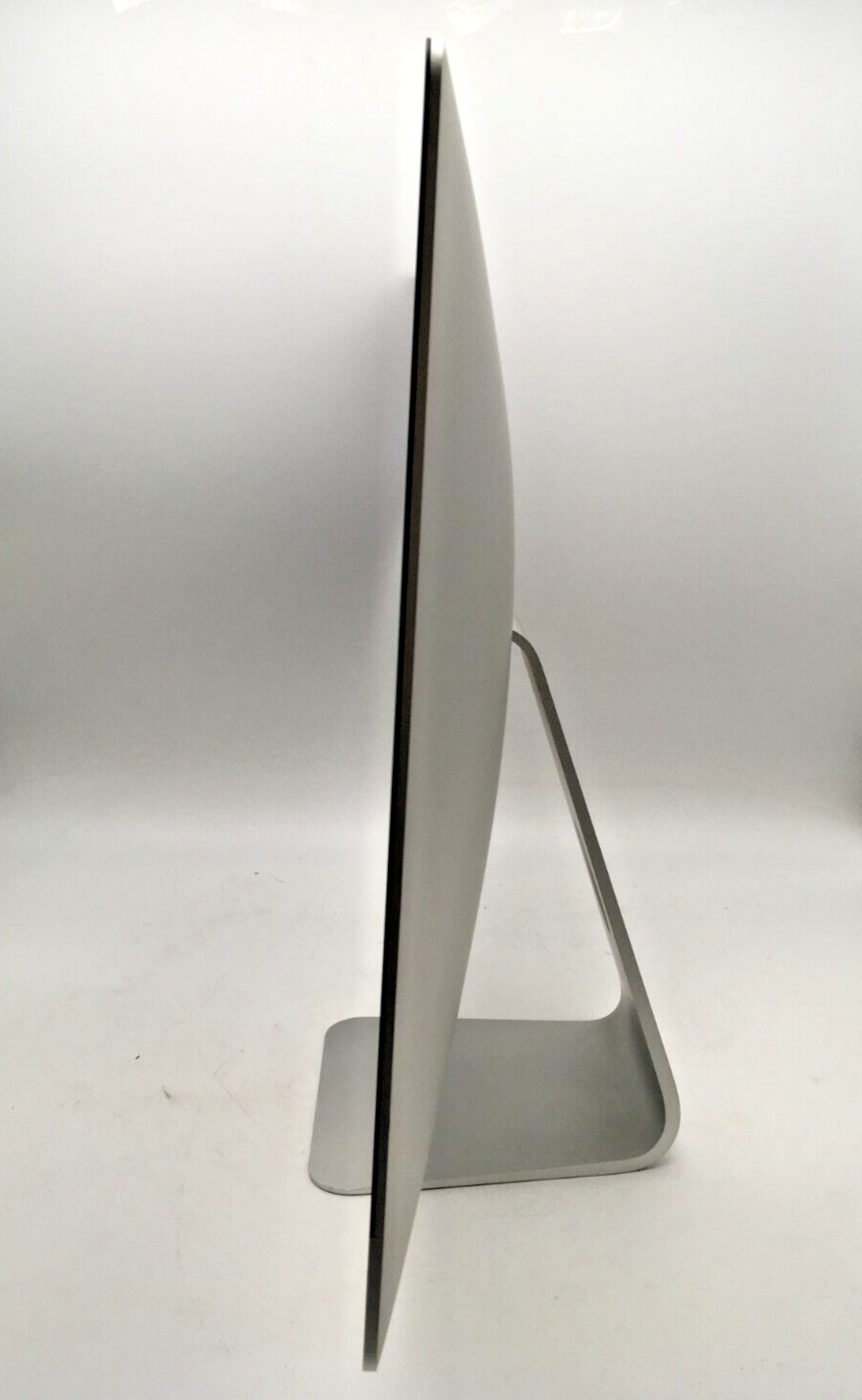 Apple iMac A1419 2015 Retina Intel i5 6500 3.2GHz 16GB Ram 1TB HDD OS Montery