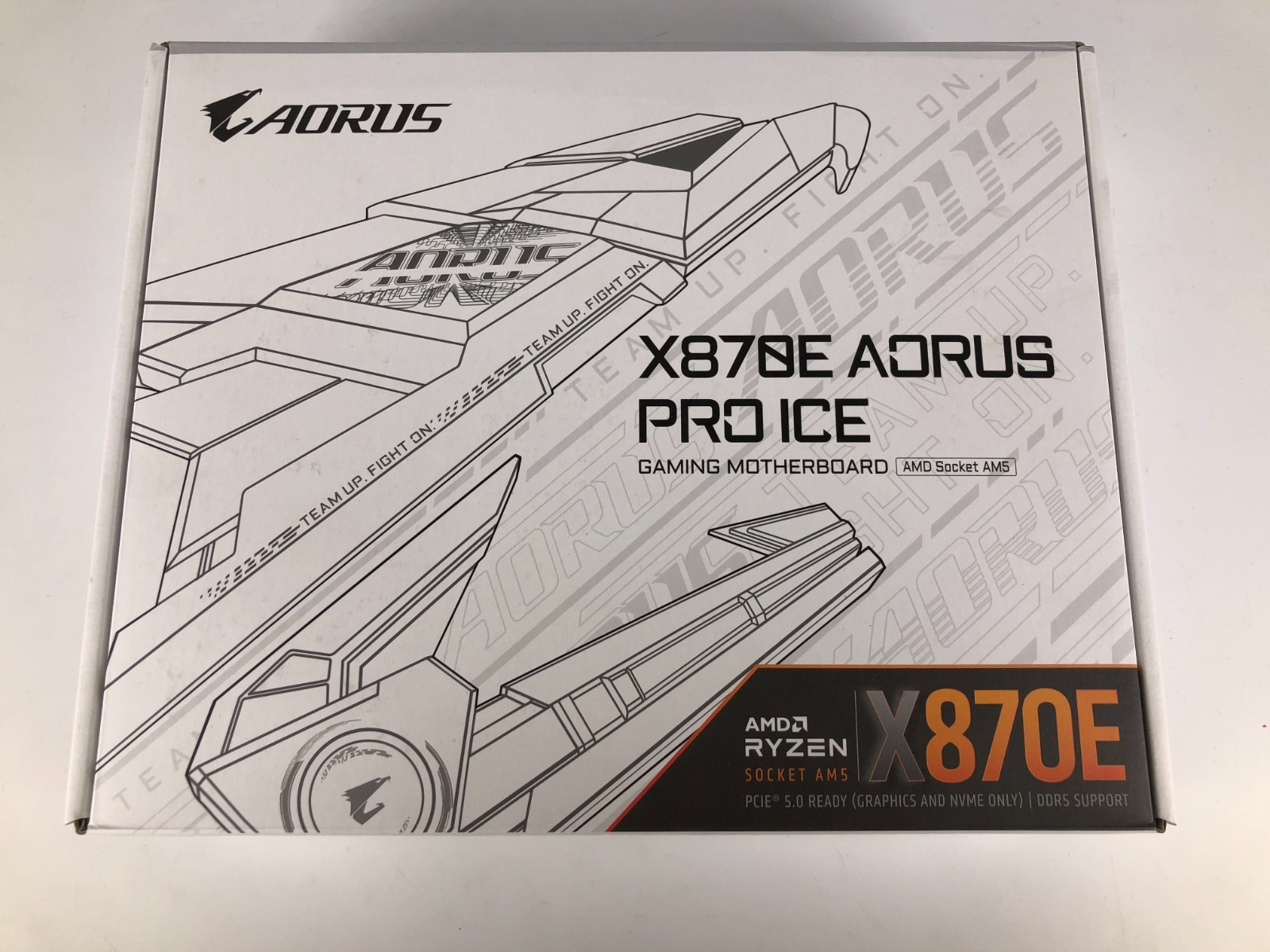 Gigabyte X870E AORUS PRO ICE AMD X870E Socket AM5 ATX Gaming Motherboard