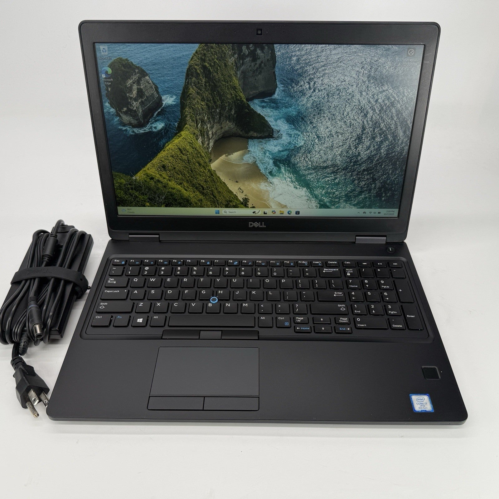Dell Latitude 5590 Intel i7-8650u 1.90 GHz 16 GB RAM 256 GB SSD (NVMe) Win 11