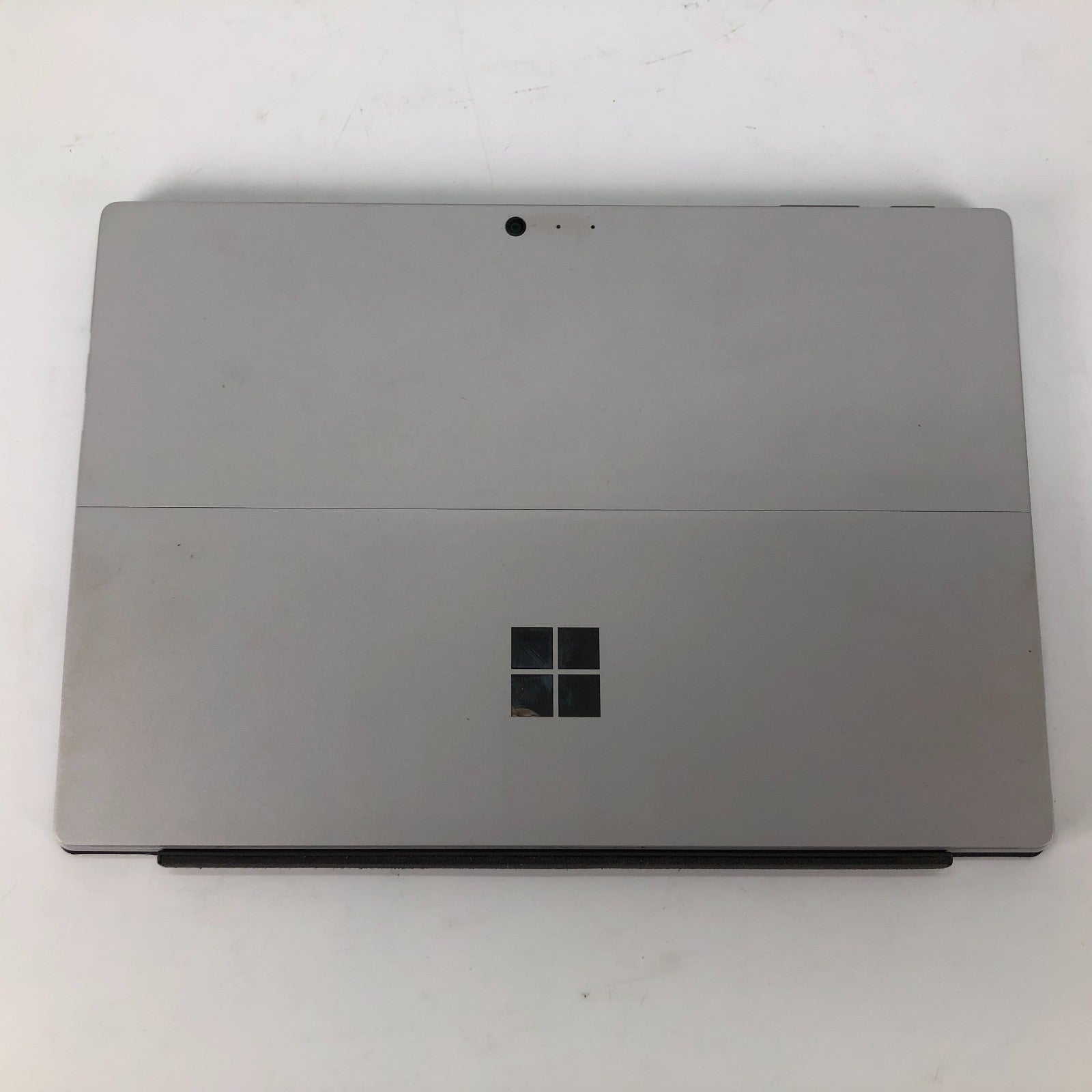Microsoft Surface Pro 1796 Intel i5-7300u 2.6GHz 8GB Ram 256GB SSD Windows 11