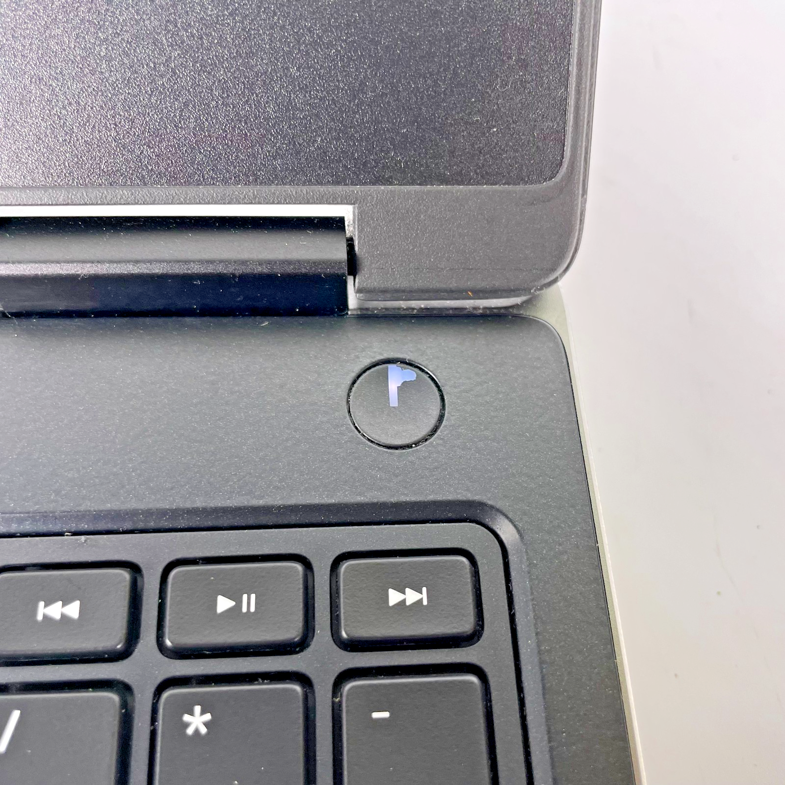 Dell Precision 7530 Intel i7-8850H-2.6GHz 32GB Ram 512GB NVME Windows 11