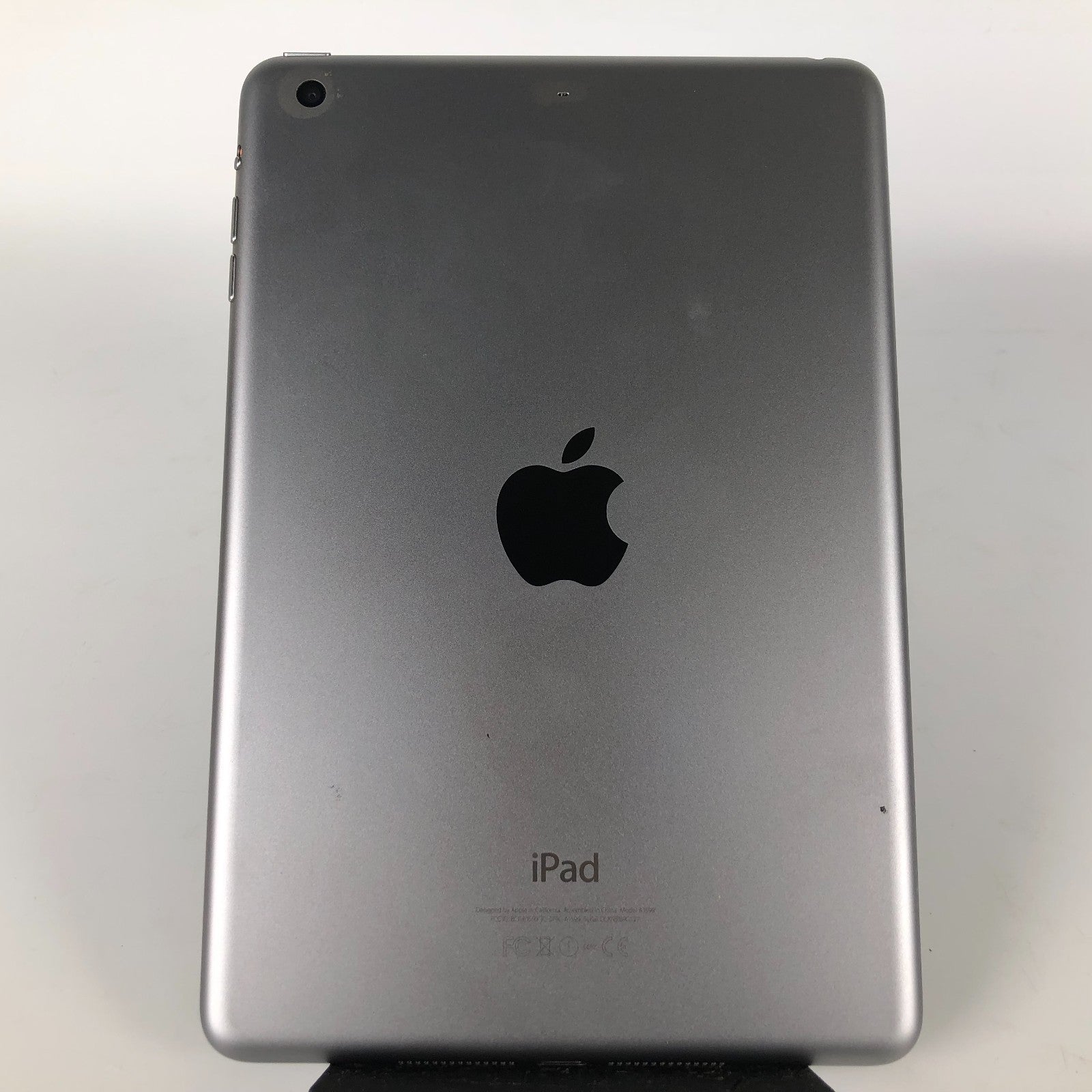 Apple iPad Mini 3rd Gen A1599 7.9" 128GB Wi-Fi MGP32LL/A