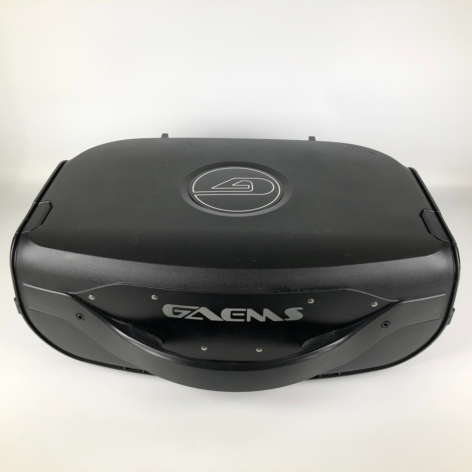 Gaems Vanguard portable gaming minitor