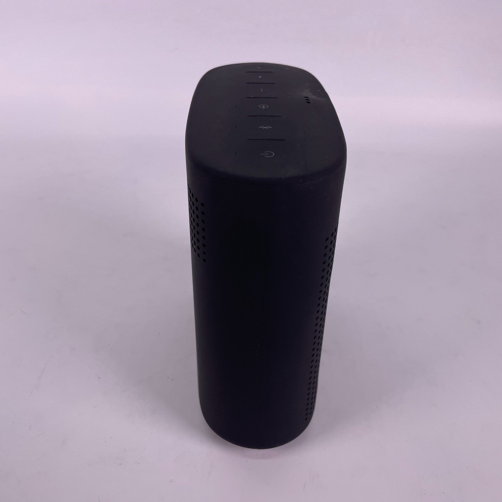 Bose SoundLink Color II Bluetooth Speaker W/ USB Cable