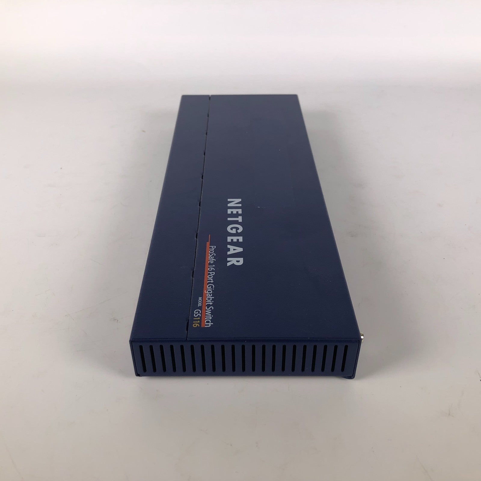 NetGear ProSafe 16 Port Gigabit Ethernet Switch - GS116 v2 (NO POWER ADAPTER)