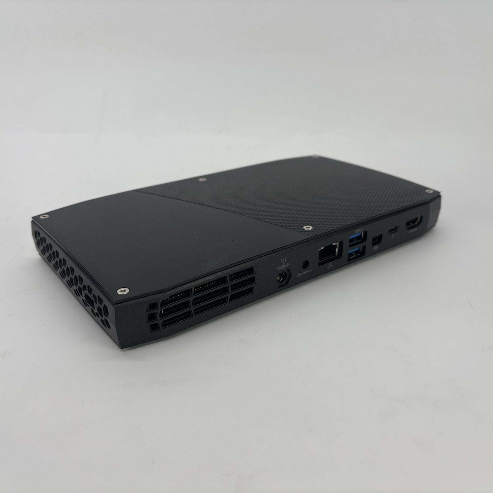 Intel NUC 6I7KYB Intel i7-6770HQ 2.60 GHz 8 GB RAM 128 GB SSD Windows 10 Pro