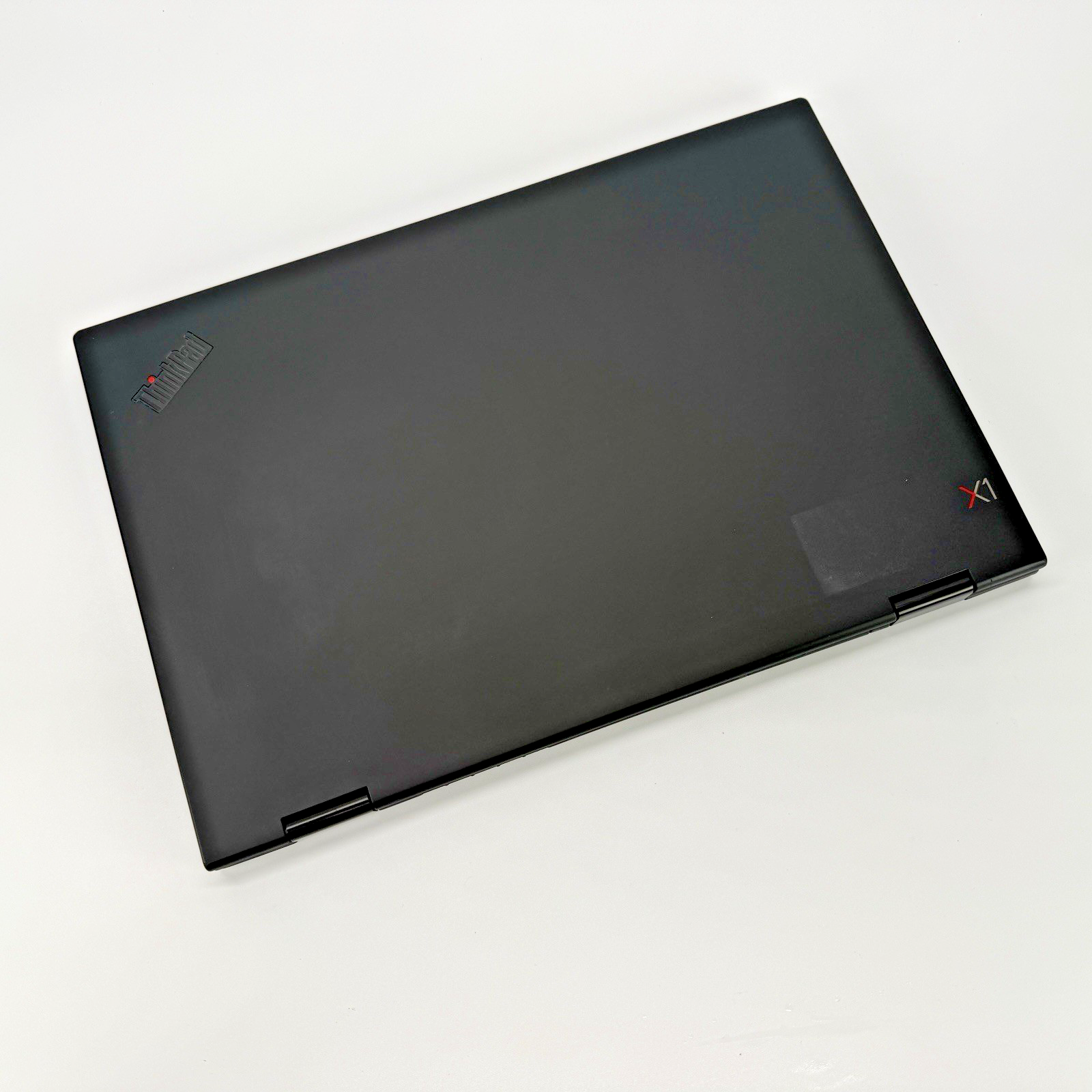 Lenovo ThinkPad x1 Yoga 3rd Gen Intel i5-8250u 8 GB RAM 256 GB SSD (NVMe)