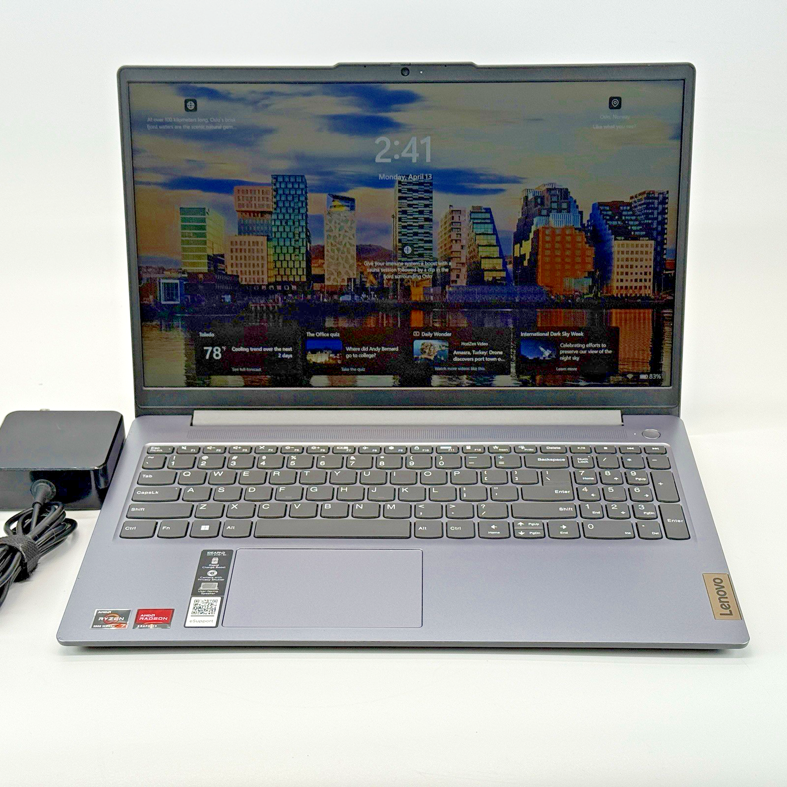 Lenovo IdeaPad Slim 3 15ABR8 AMD Ryzen 7 2.0 GHz 16 GB RAM 512 GB SSD (NVMe)