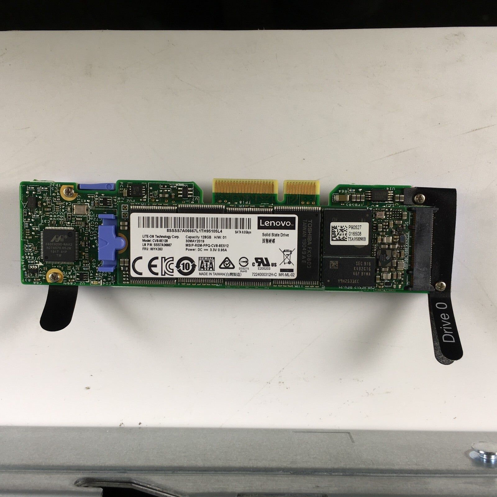 Lenovo ThinkSystem SR630 x2 Intel Silver 4214 2.2GHz 256GB SSD x2 128GB SSD