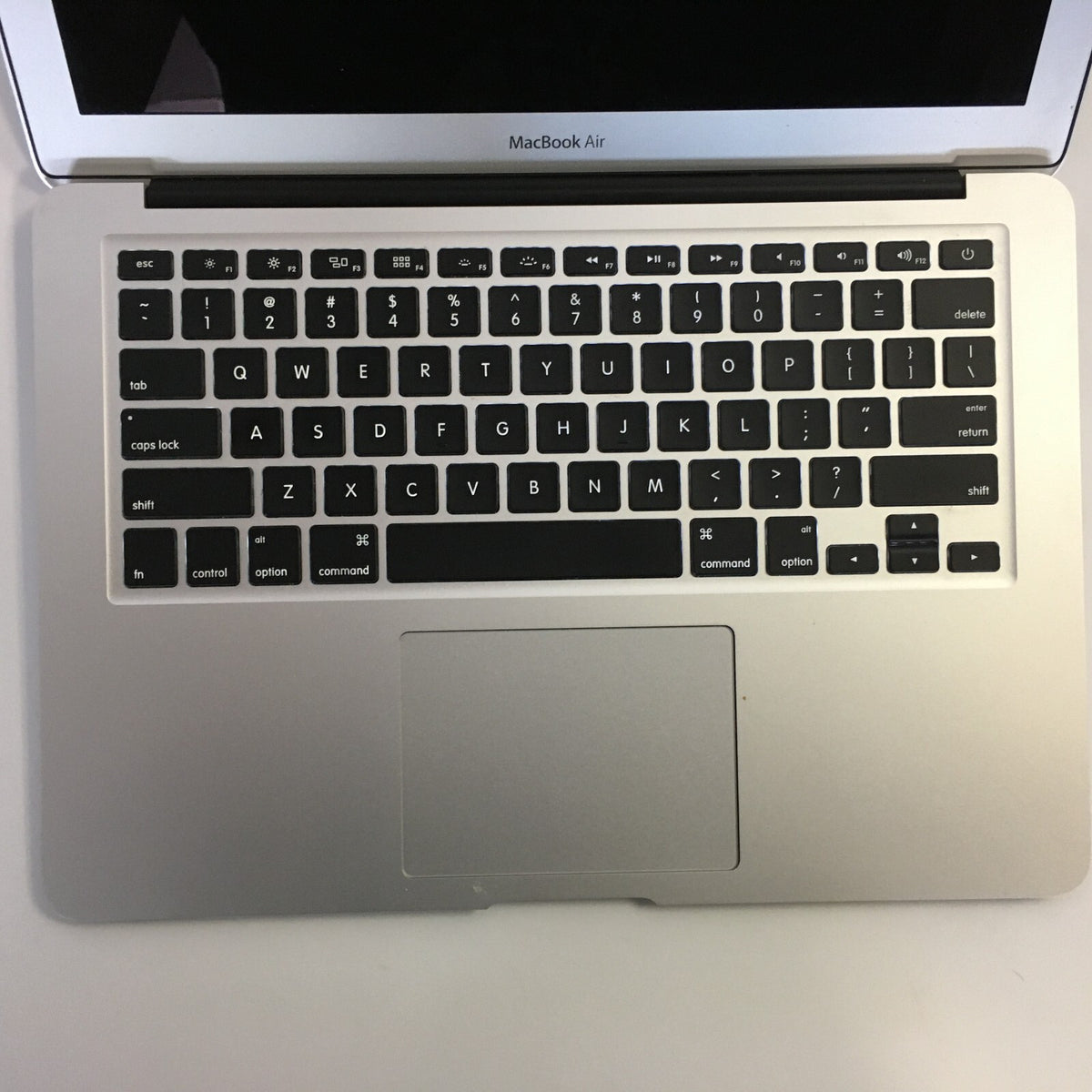 Apple MacBook Air 2012 A1466 Intel i5-3427u 1.8GHz 4GB Ram 256GB SSD OS Catalina