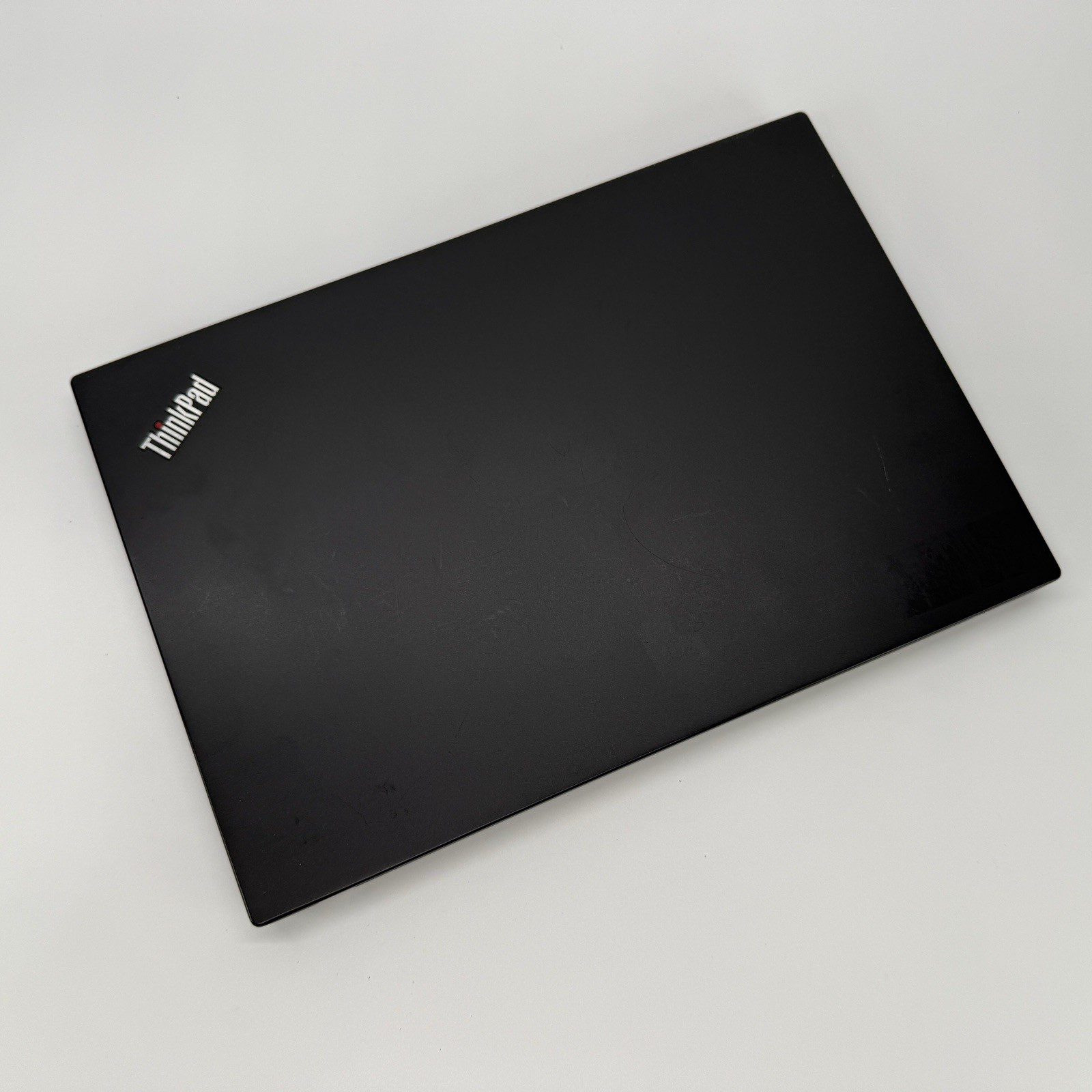 Lenovo ThinkPad T14s Gen 1 AMD Ryzen 7 Pro Gen 1 8 GB RAM 256 GB SSD (NVMe)