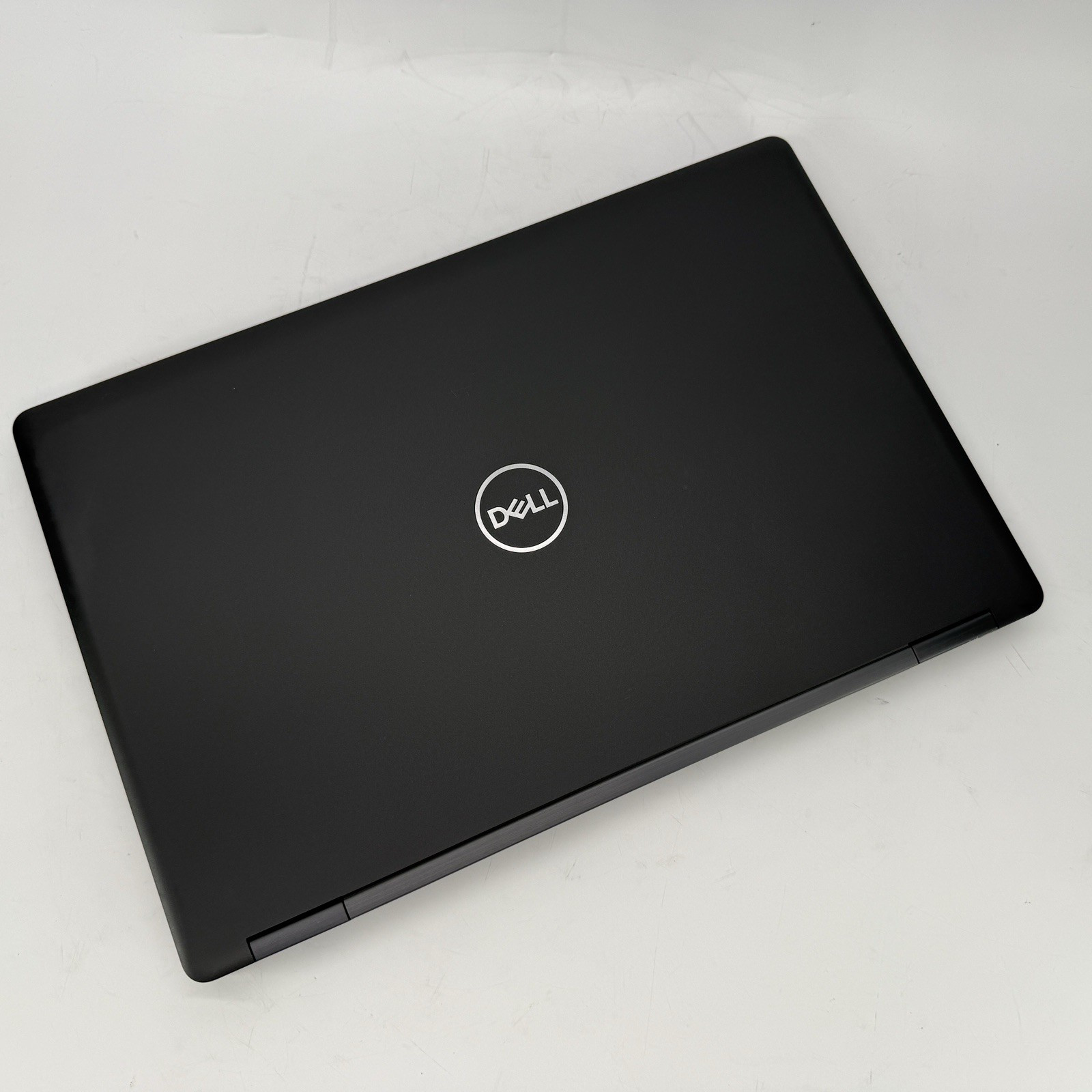Dell Latitude 5590 Intel i7-8650u 1.90 GHz 16 GB RAM 256 GB SSD (NVMe) Win 11