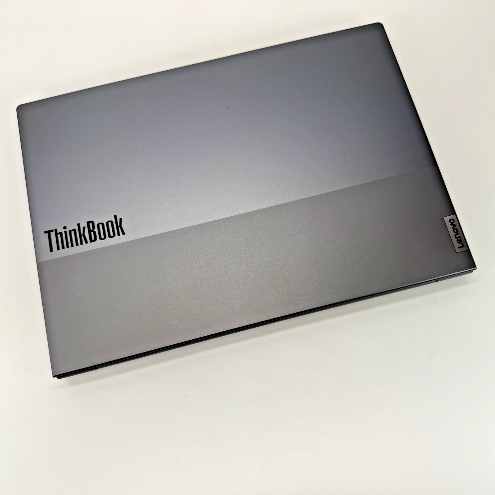 Lenovo Thinkbook 16 G6 Intel i7-1355u 1.70 GHz 8 GB RAM (DDR5) 512 GB SS (NVMe)