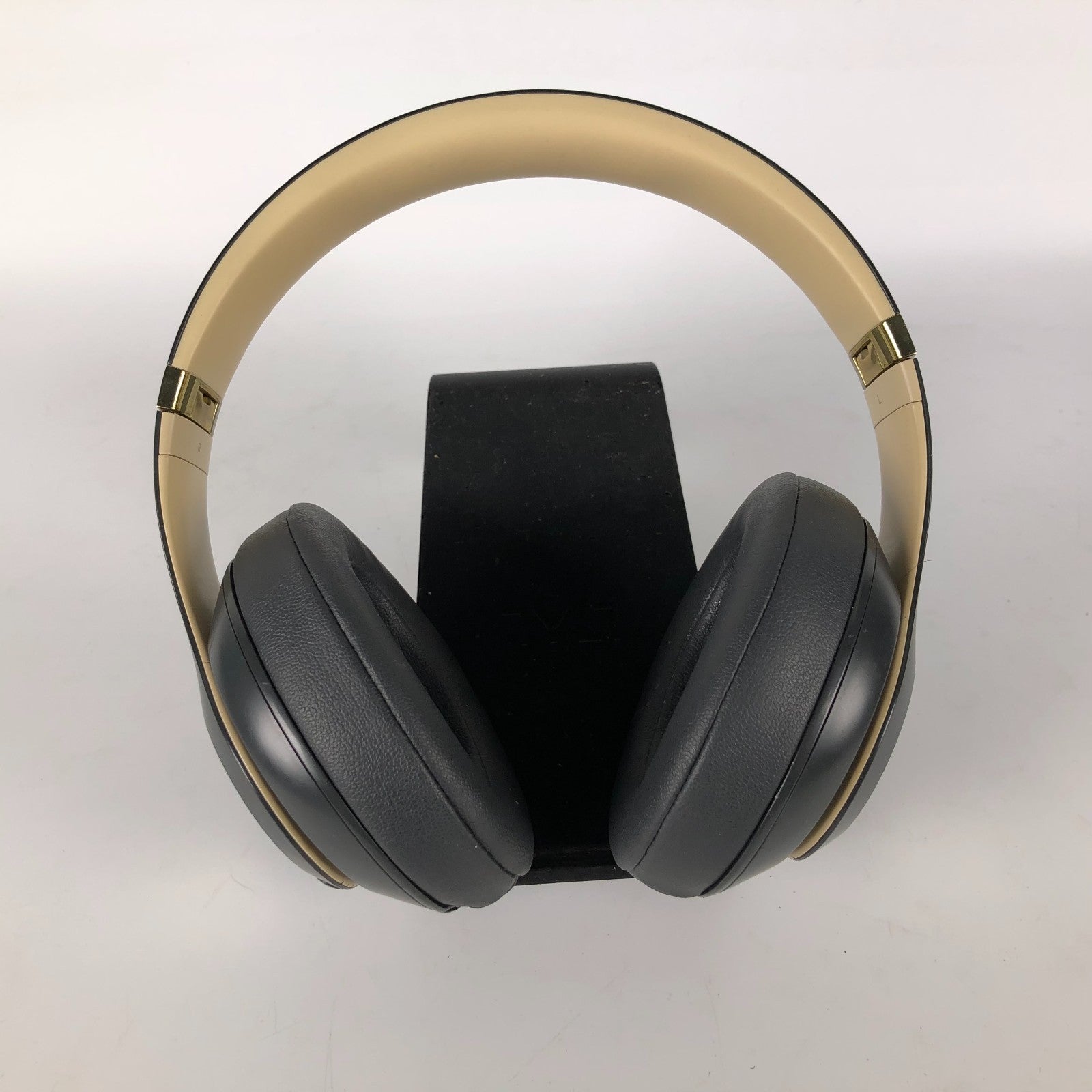 Beats Studio3 Wireless Over-Ear Bluetooth Headphones