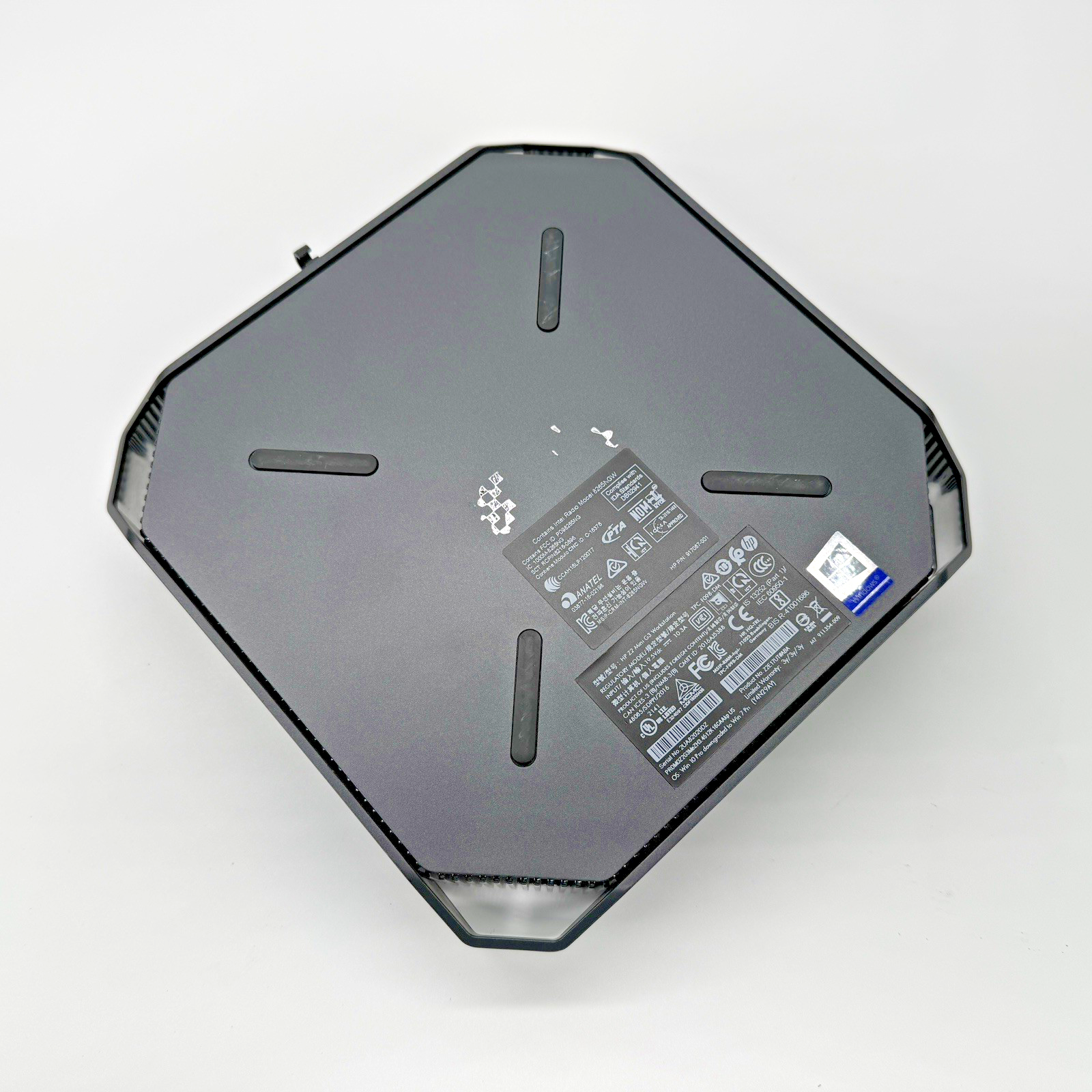 HP Z3 Mini Workstation Intel i7-6700 16 GB RAM 512 GB SSD Linux Ubuntu 25.10