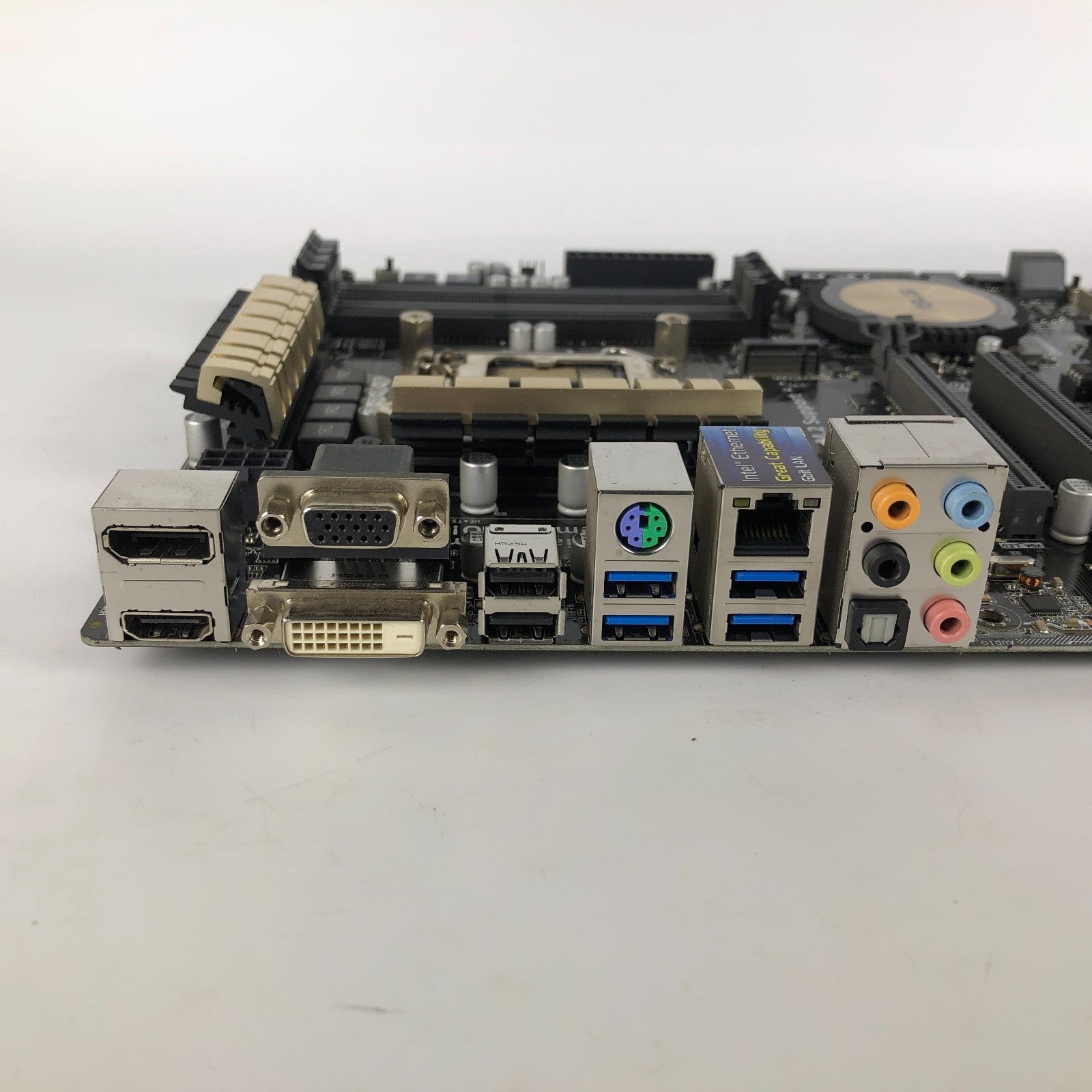 ASUS Z97-A Motherboard + i/o sheild