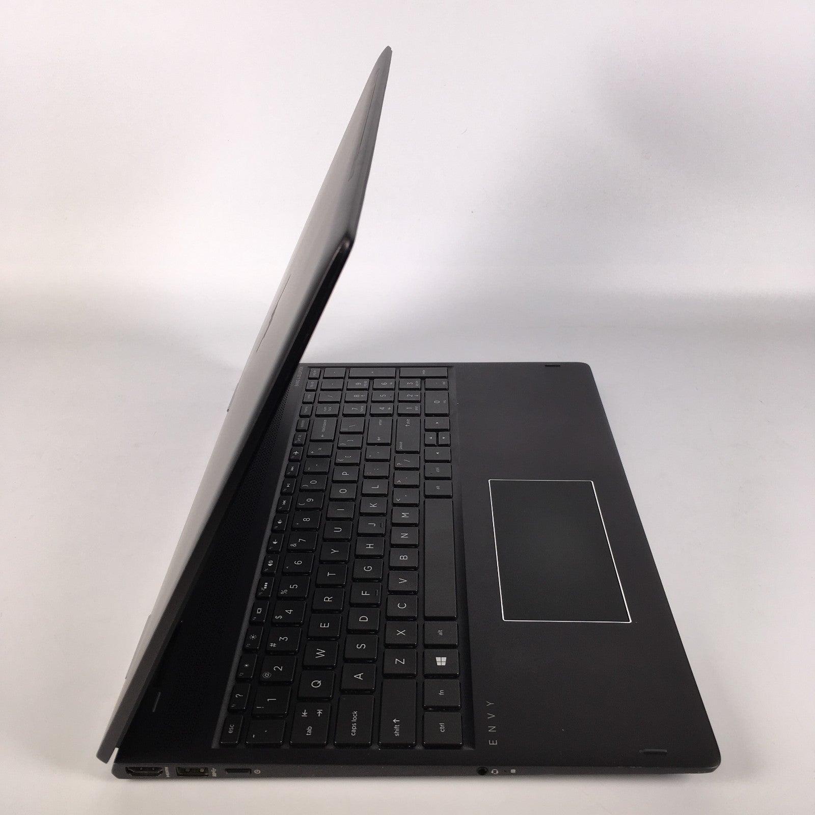 HP ENVY 15m-bq121dx AMD Ryzen 5 2500u 2.0 GHz 8GB Ram 512GB SSD Windows 11