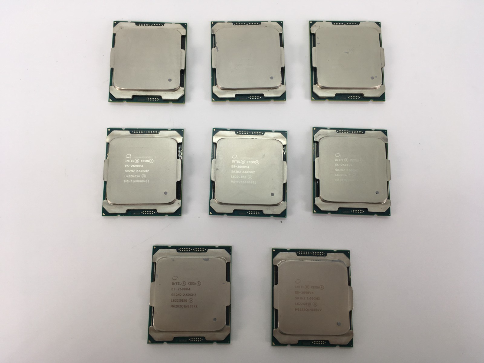 Lot of 8 Intel Xeon E5-2690v4 2.60GHz LGA 2011-3 Server CPU Processor SR2N2
