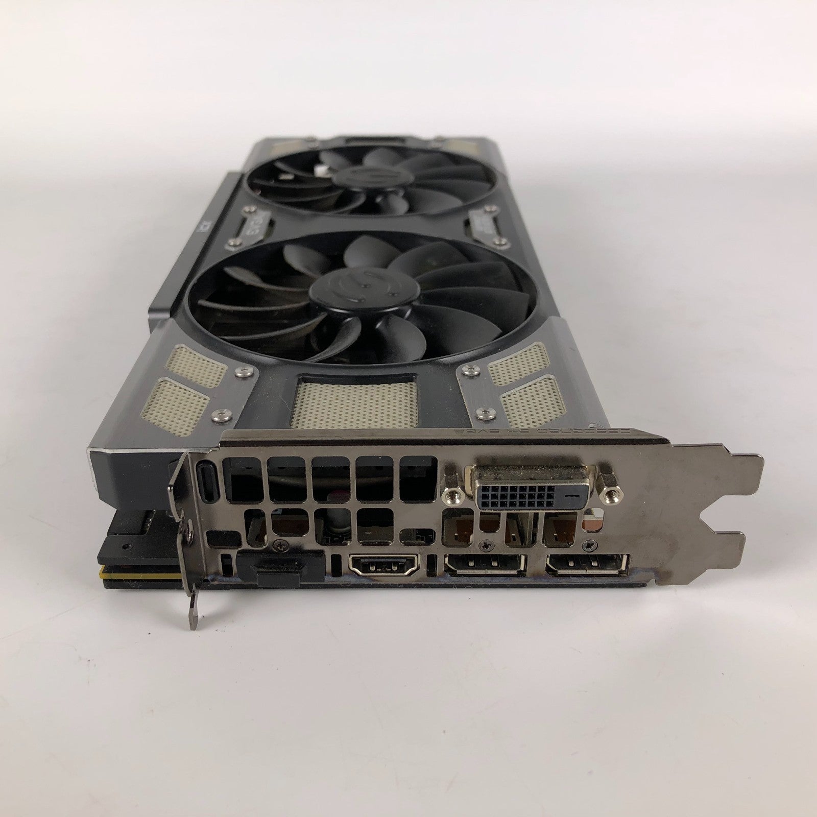 EVGA GeForce GTX 1070 Ti FTW2 8GB GDDR5 PCIe Graphics Card 08G-P4-6775-KR