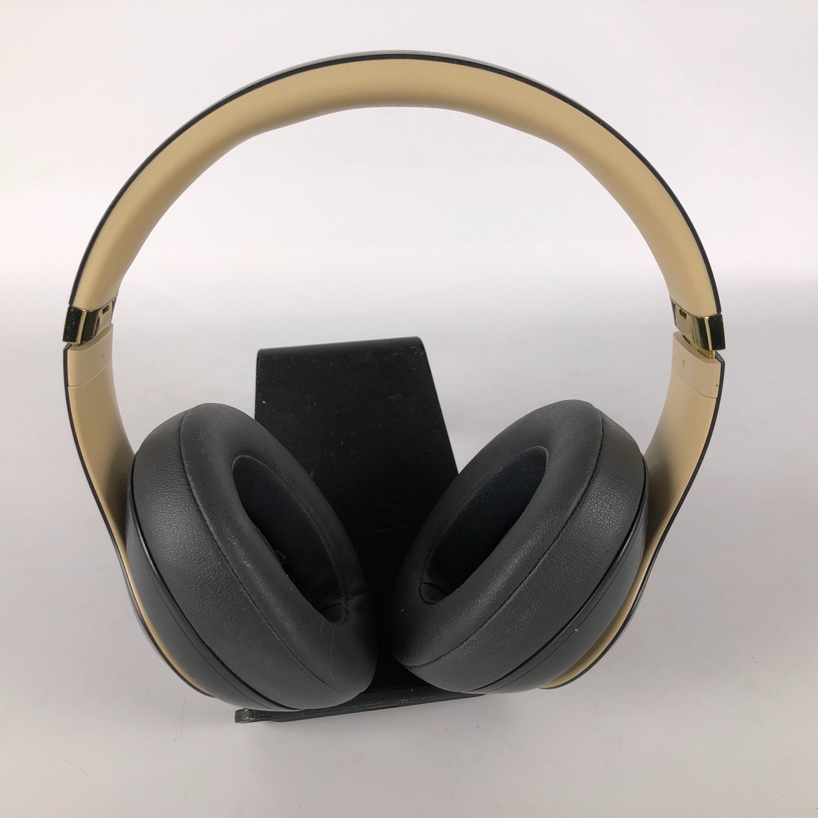 Beats Studio3 Wireless Over-Ear Bluetooth Headphones