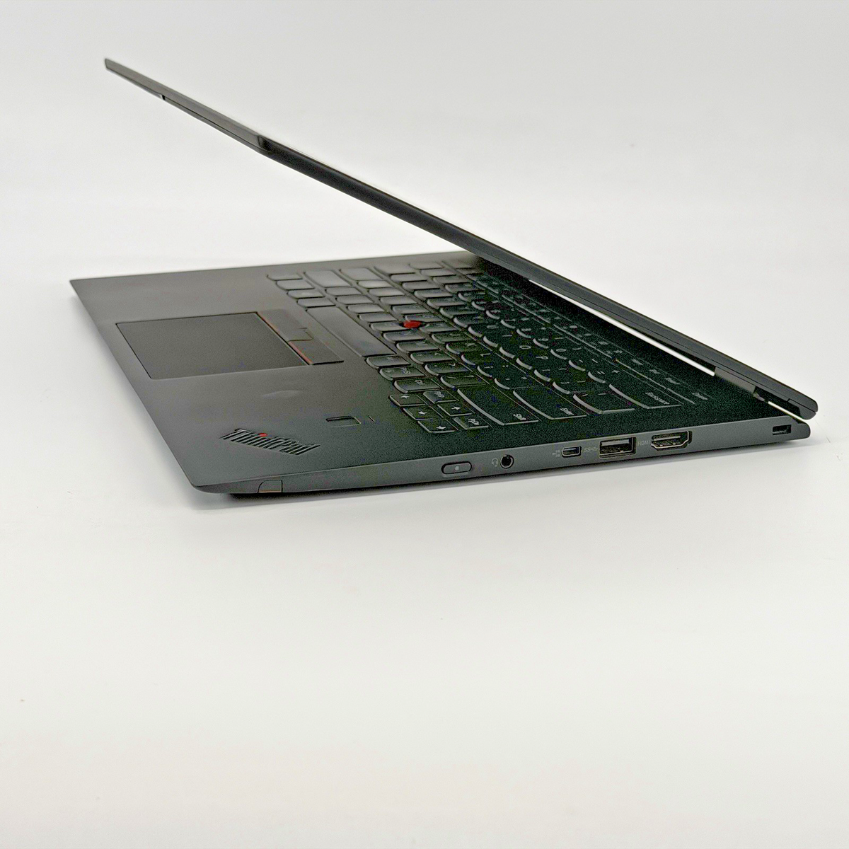 Lenovo ThinkPad Z1 Yoga 3rd i5-8250u 1.60 GHz 8 GB RAM 256 GB SSD (NVMe) Win 11