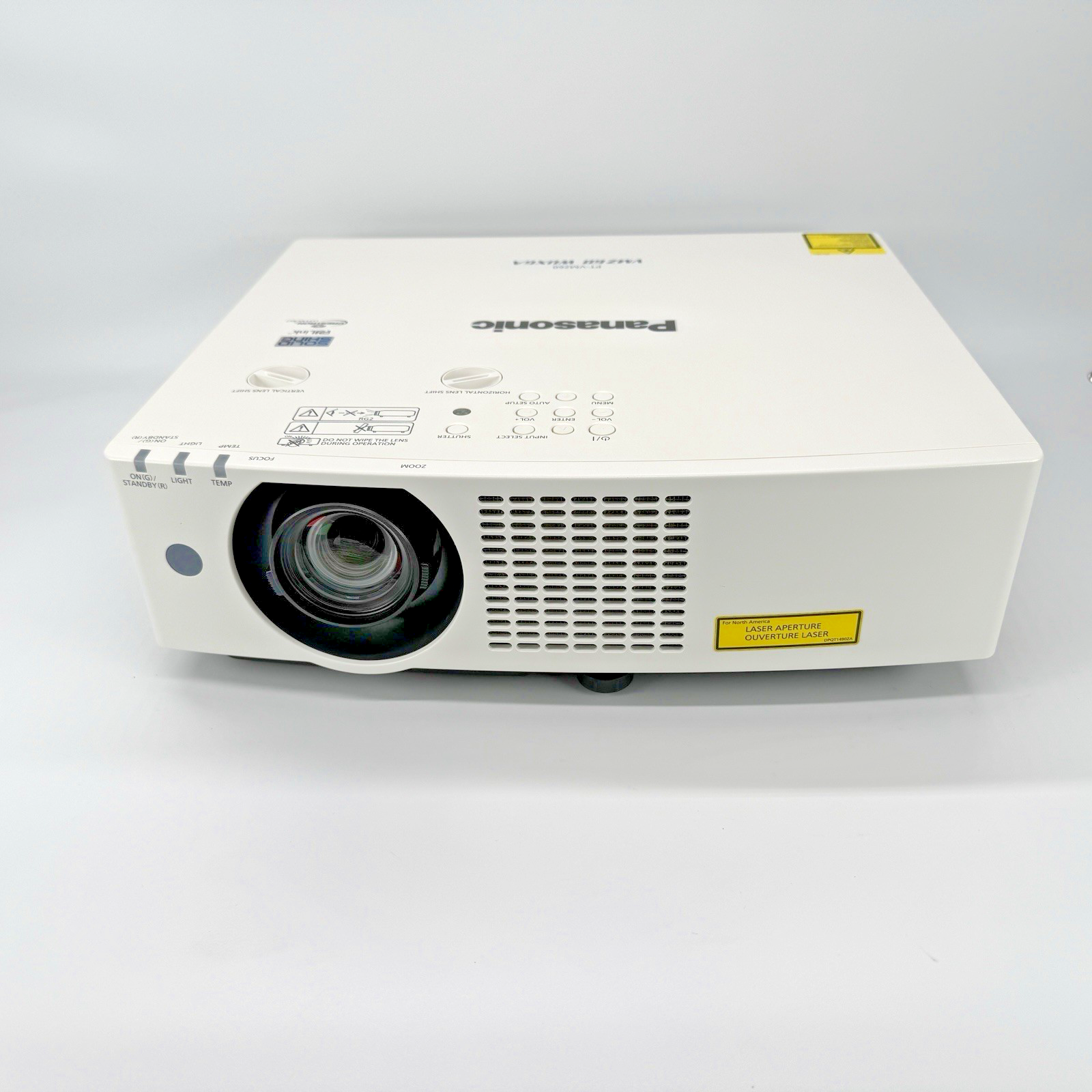 Panasonic PT-VMZ60 Laser Projector NO REMOTE, power cord and HDMI included.