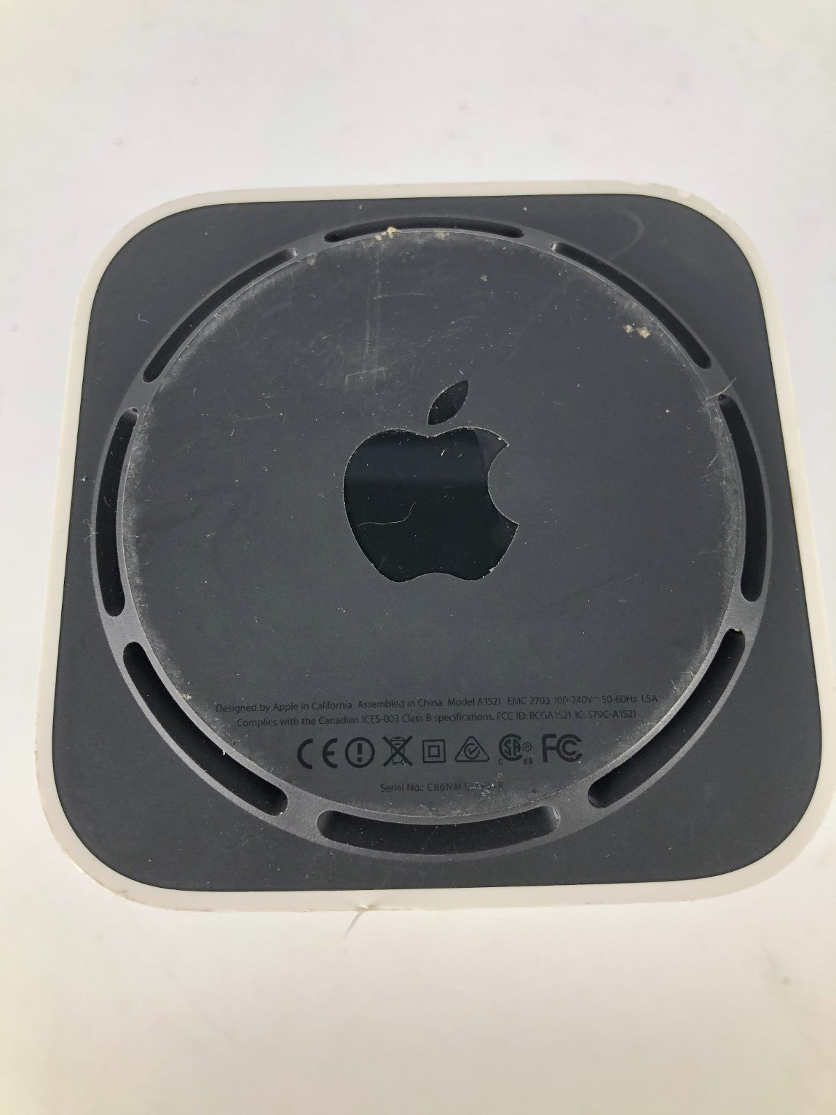 Apple AirPort Extreme A1521 3-Port Gigabit Wi-Fi 802.11 AC Router ME918LL/A