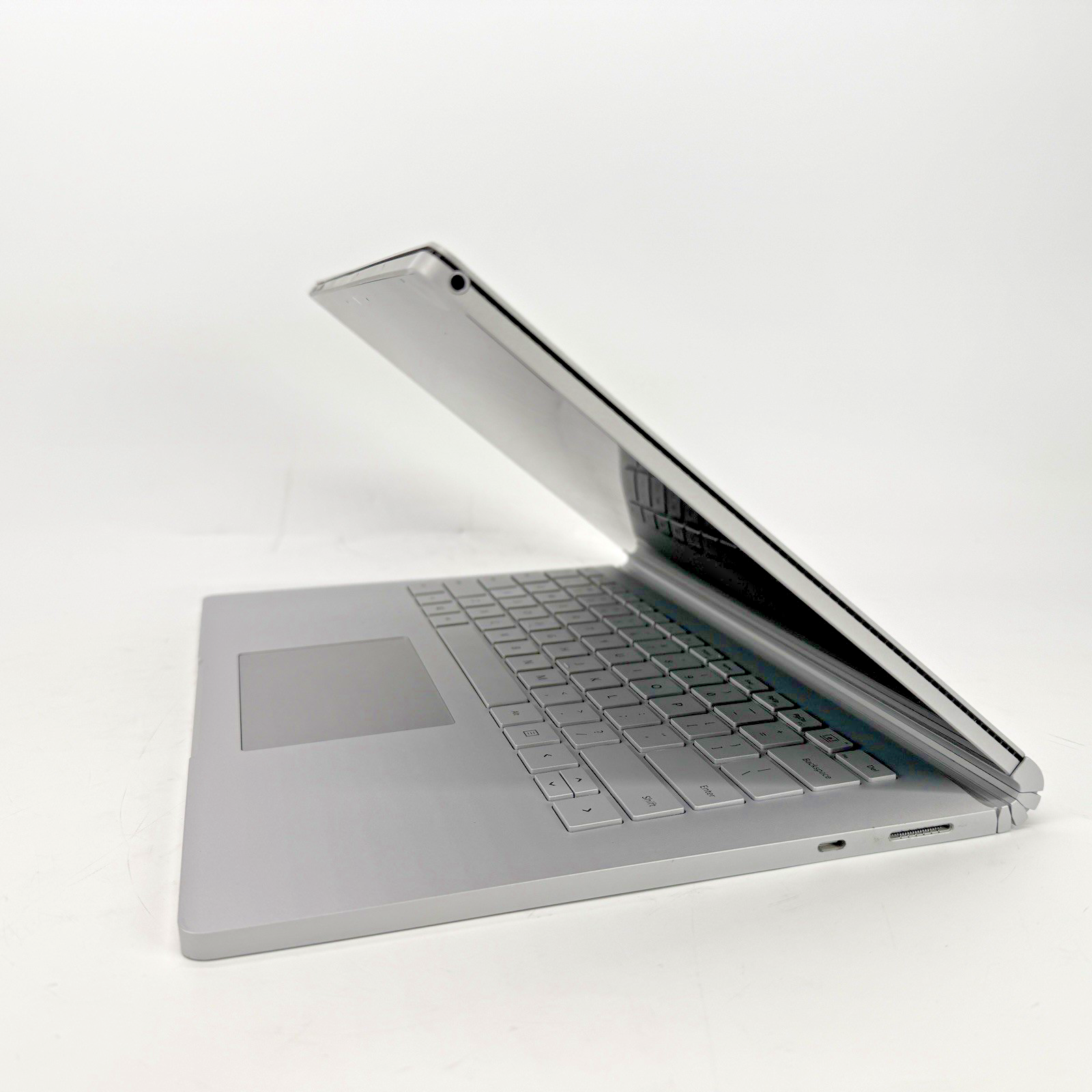 Microsoft SurfaceBook 3 1900 Intel i7-1065G7 1.30 GHz 8 GB RAM 256 GB SSD Win 11