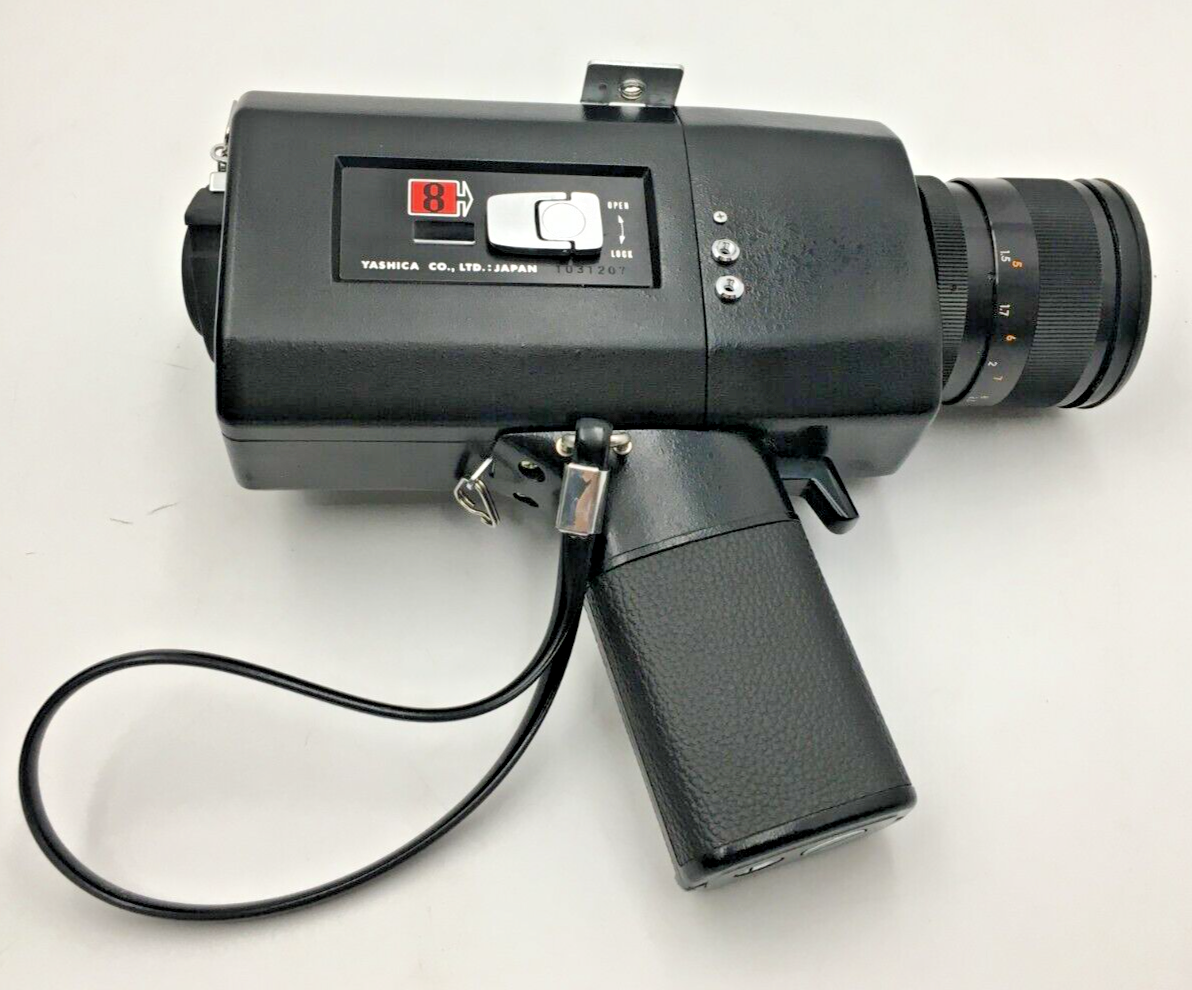 YASHICA Super 8 Video Camera Super 800 Electro With Hard Case - Untested "AS-IS"