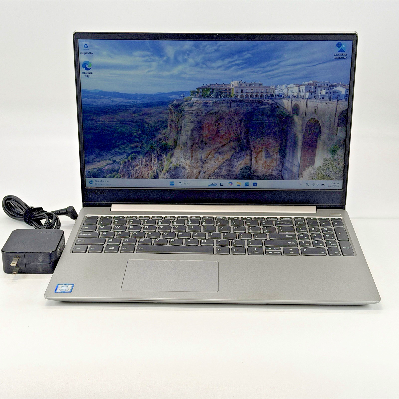 Lenovo iseapad 330s-15ikb Intel i5-8250u 1.60 GHz 8 GB RAM 128 GB SSD Win 11