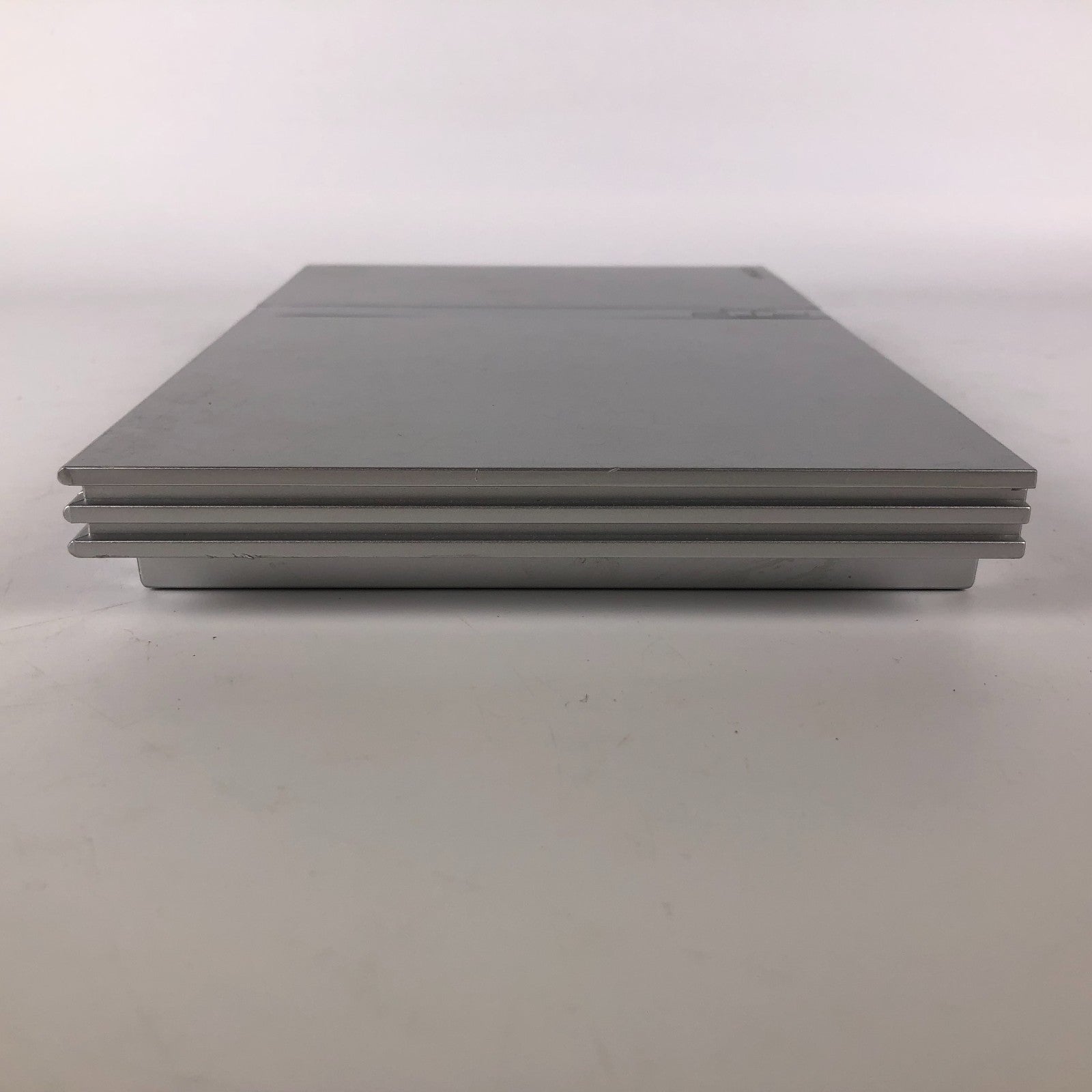 Sony Playstation SCPH-77001 Silver - controller - cables