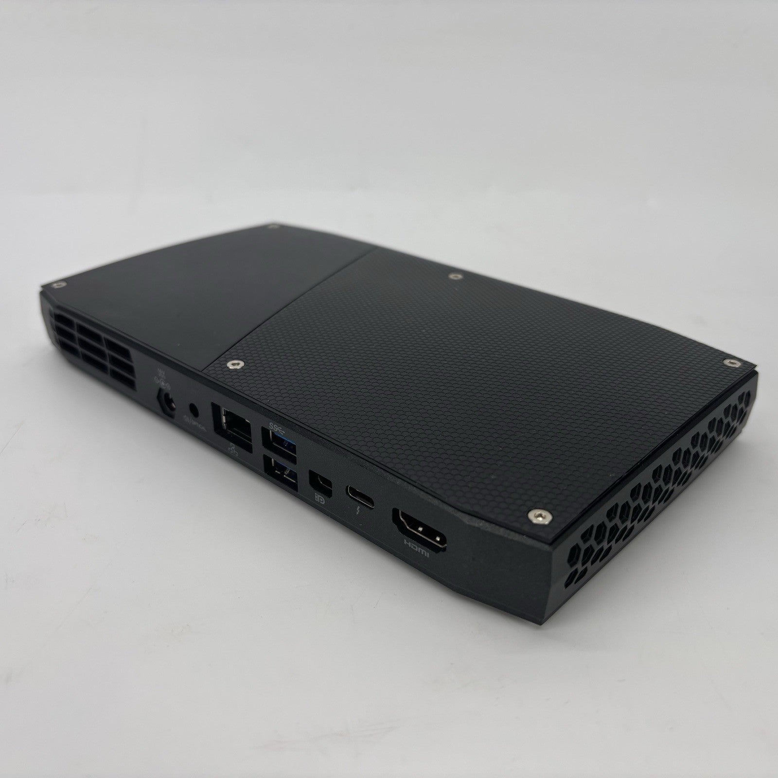 Intel NUC 6I7KYB Intel i7-6770HQ 2.60 GHz 8 GB RAM 128 GB SSD Windows 10 Pro
