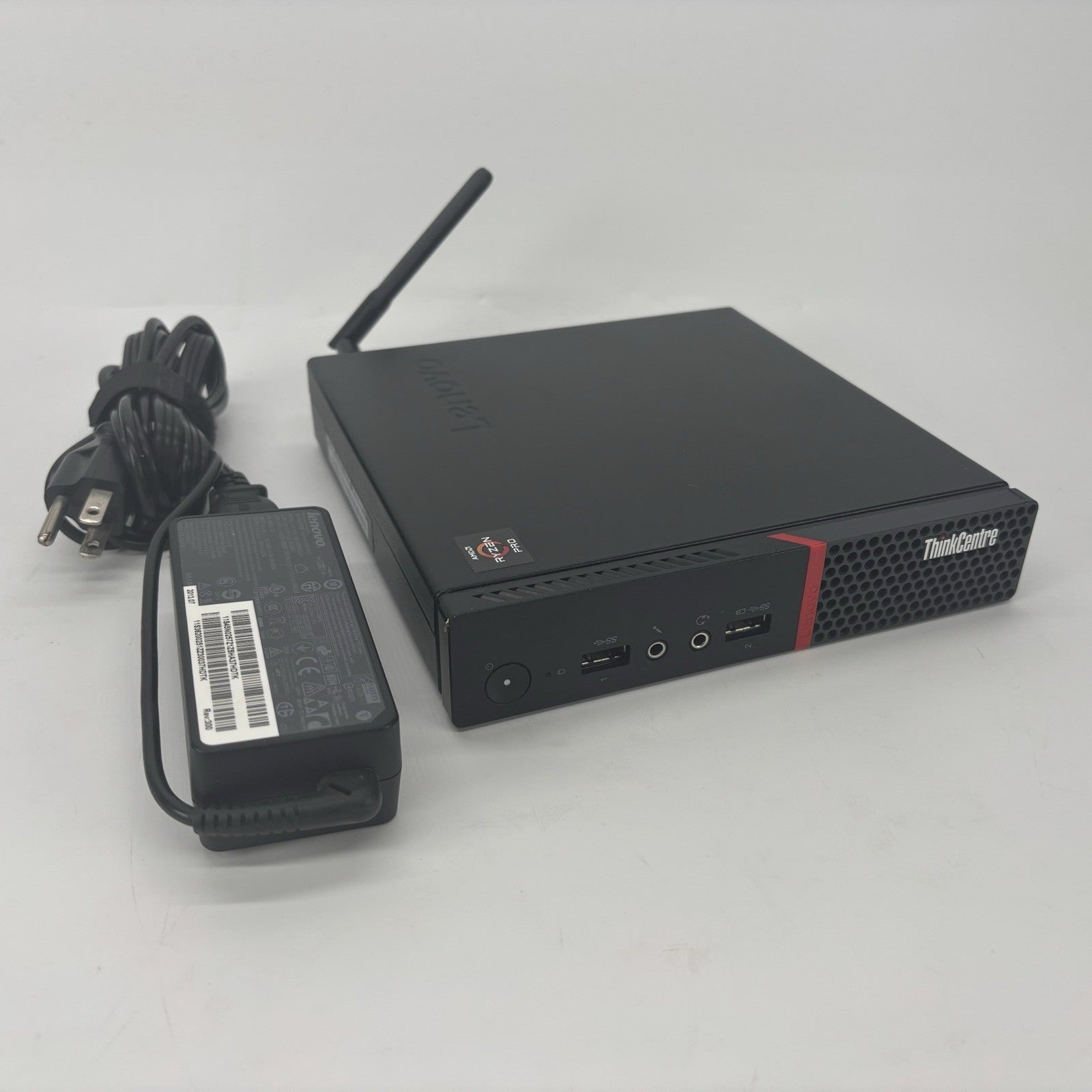 Lenovo ThinCenter M715g AMD Ryzen 5 Pro 2400 GE 3.20 GHz 8 GB RAM 256 GB SSD Win