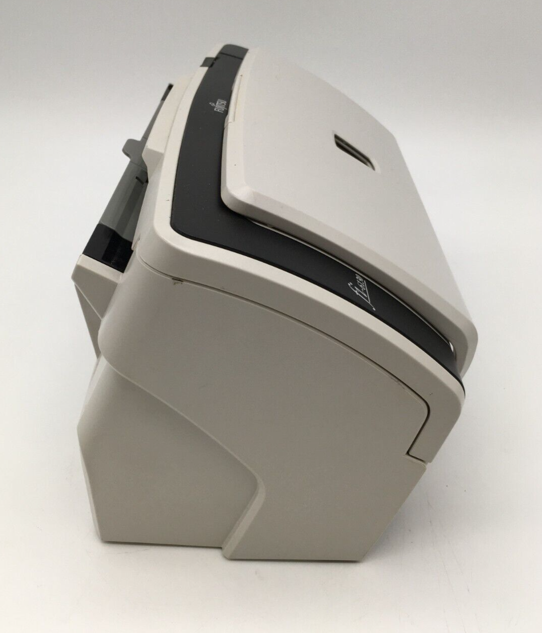 Fujitsu fi-6130 scanner ** FOR PARTS - AS IS - UNTESTED **