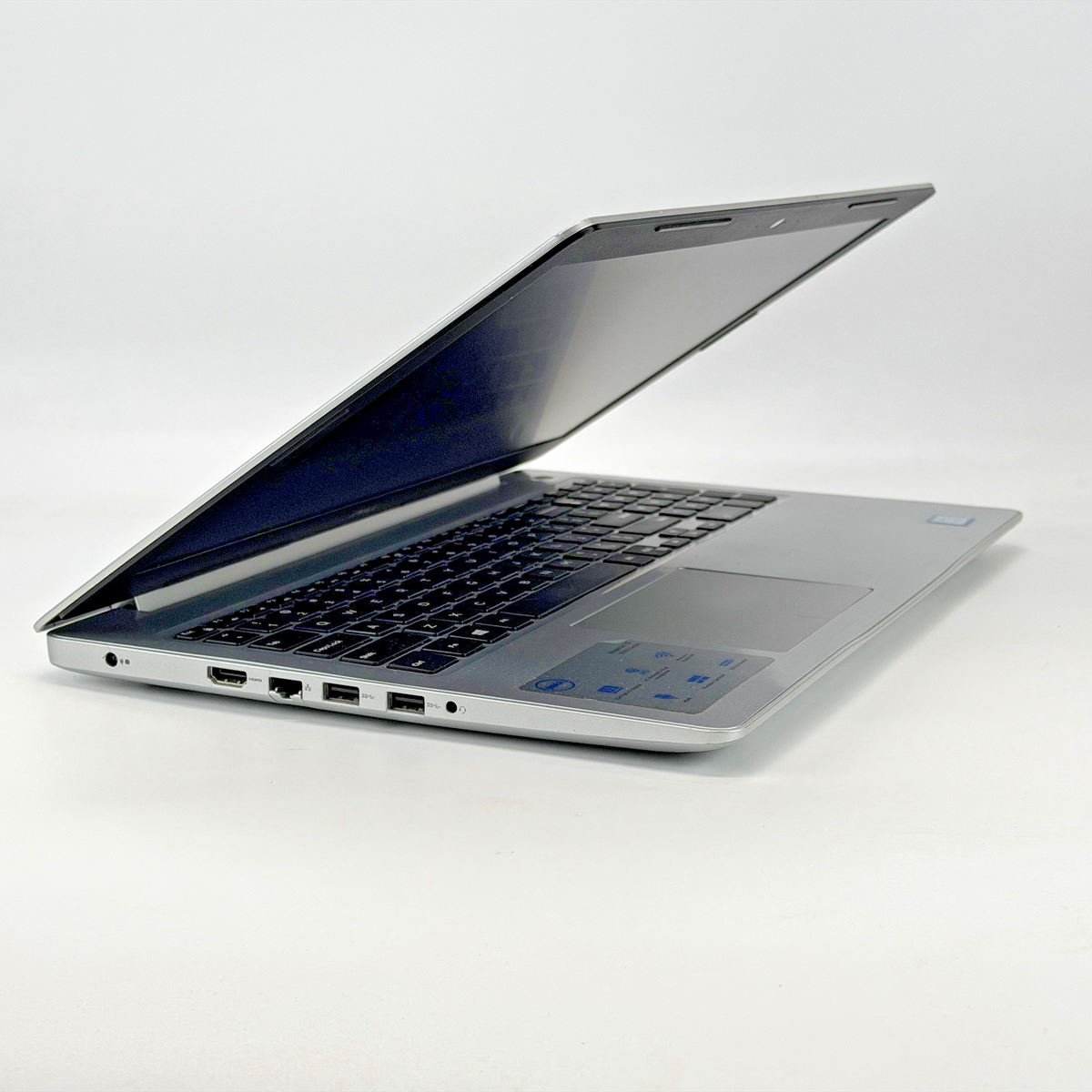 Dell Inspiron 5570 Intel i5-8250u 1.60 GHz 12 GB RAM 256 GB SSD (NVMe) Win 11
