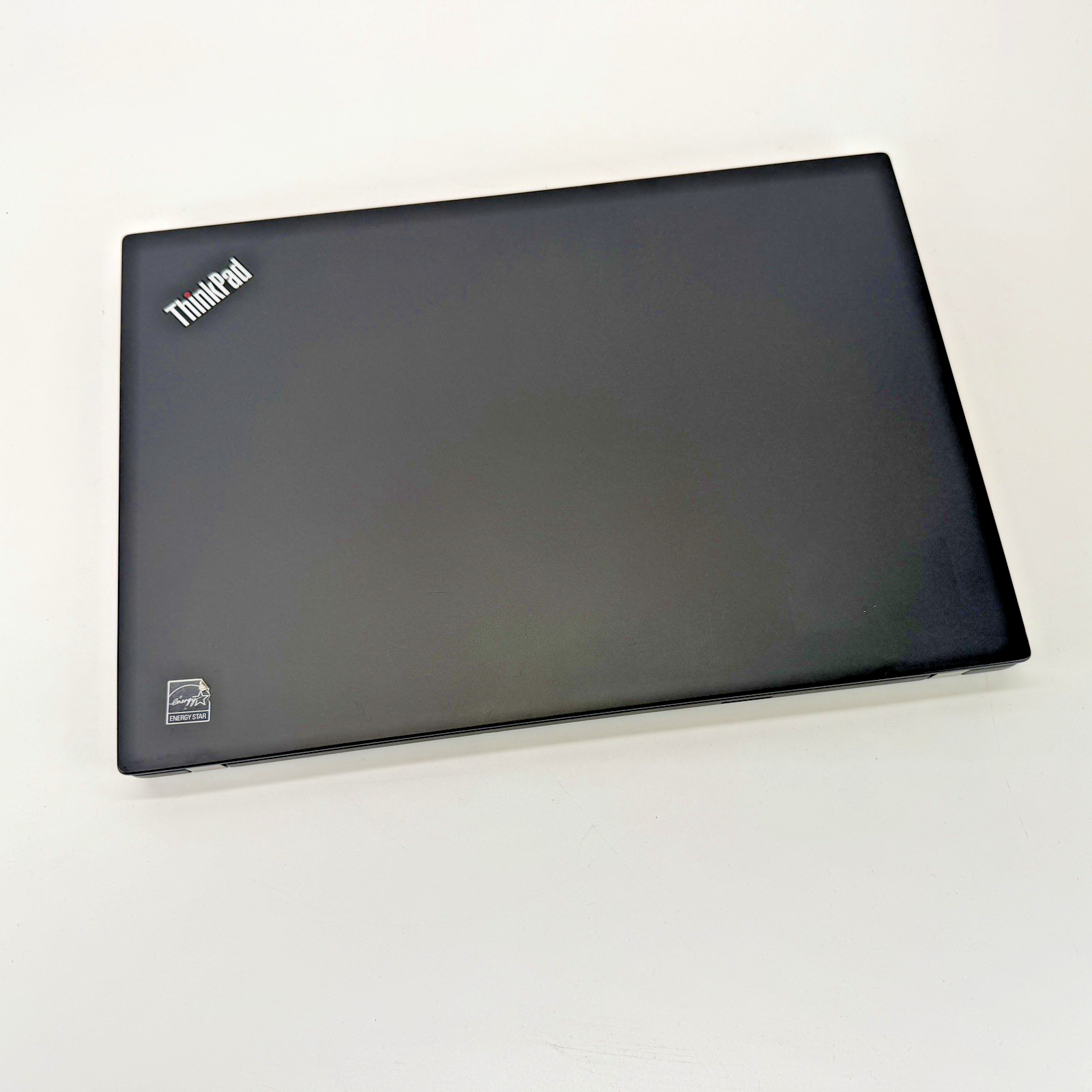 Lenovo ThinkPad T495s AMD Ryzen 7 Pro -3700 2.3 GHz 8 GB RAM 256 GB SSD (NVMe)