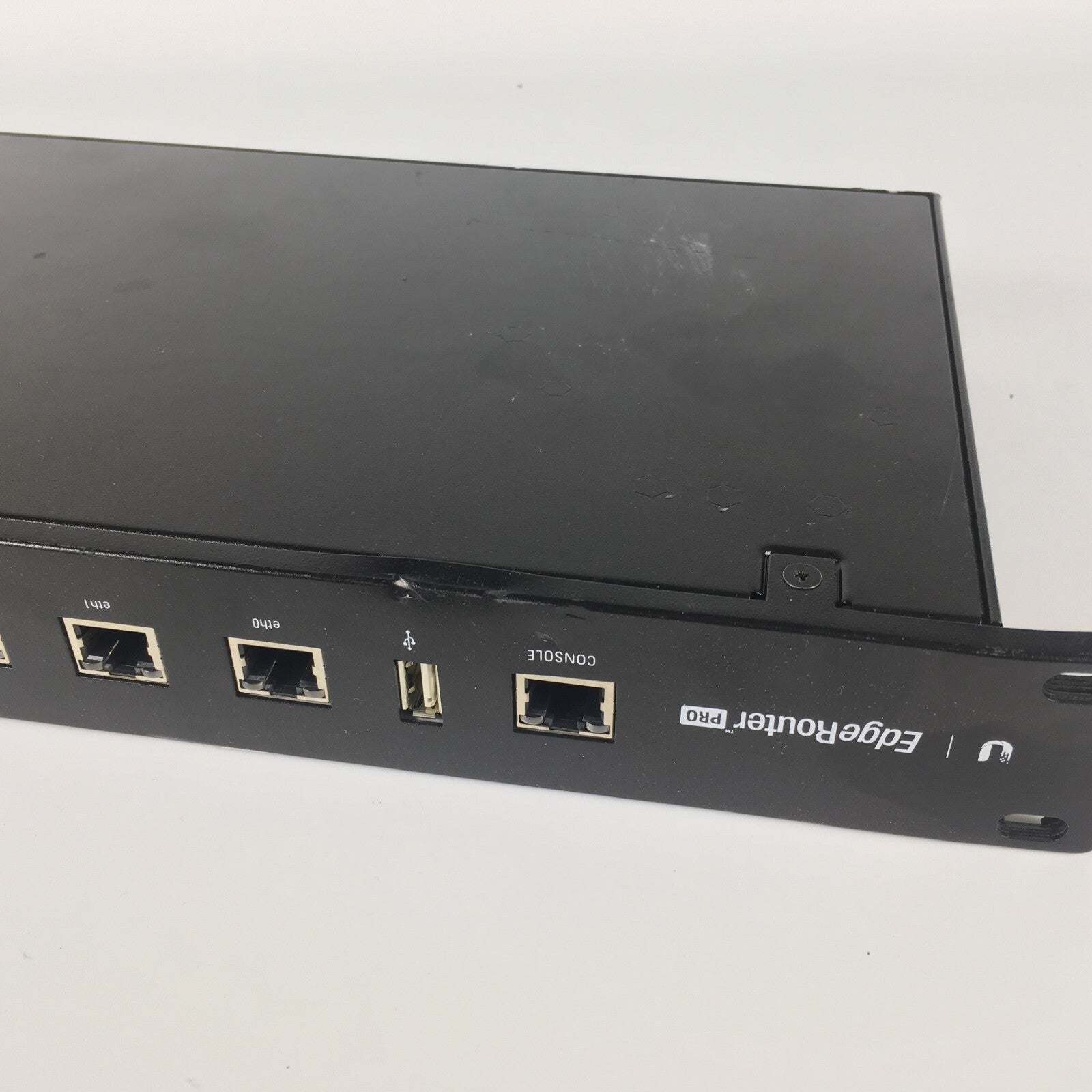 Ubiquiti Networks EdgeRouter Pro ERPro-8 8-Port Enterprise Network Router