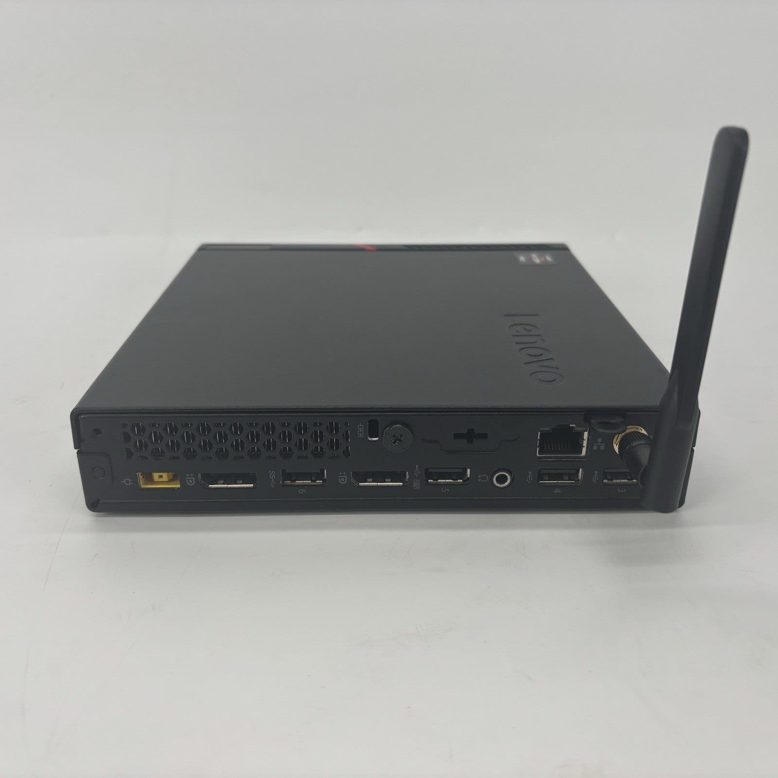 Lenovo ThinCenter M715g AMD Ryzen 5 Pro 2400 GE 3.20 GHz 8 GB RAM 256 GB SSD Win