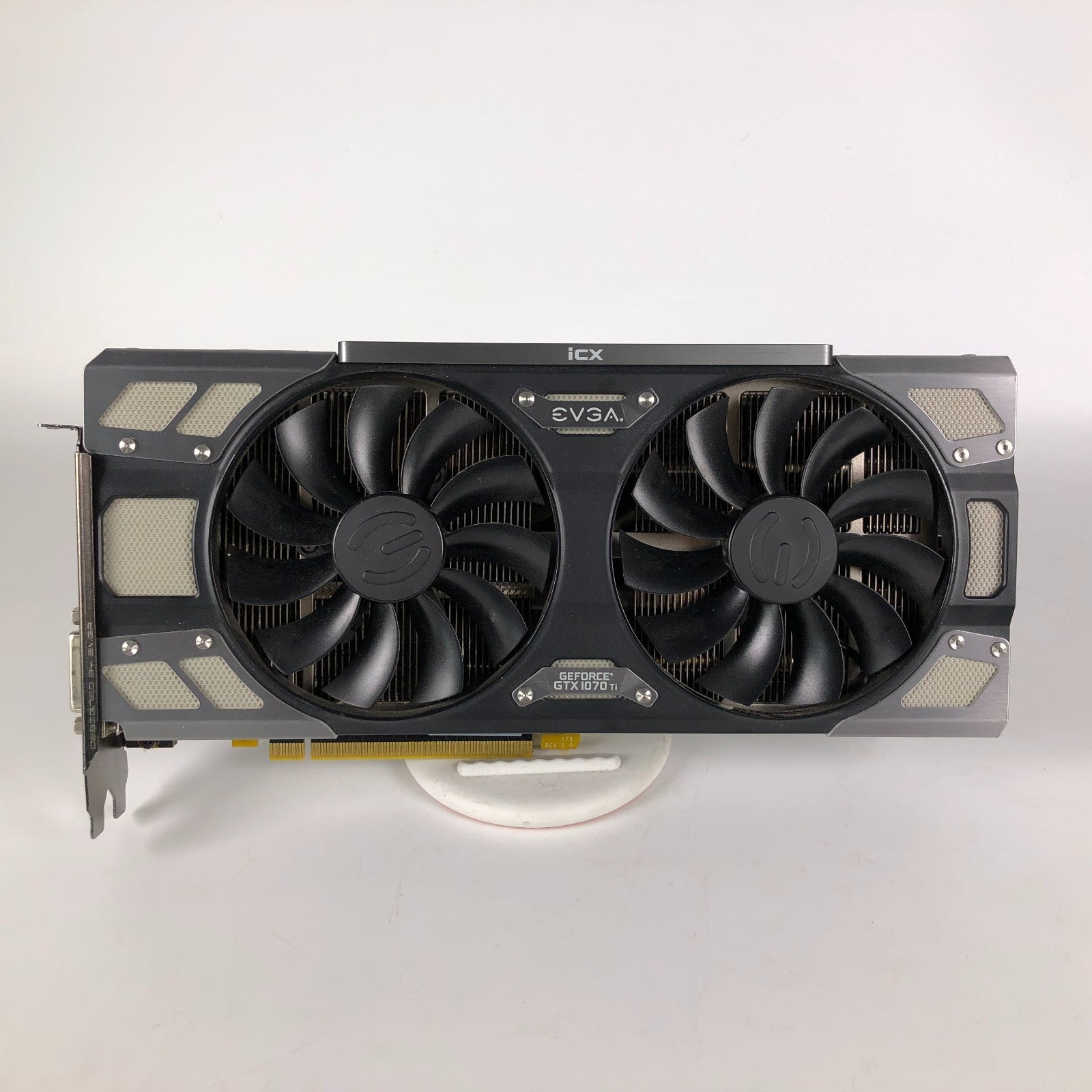 EVGA GeForce GTX 1070 Ti FTW2 8GB GDDR5 PCIe Graphics Card 08G-P4-6775-KR