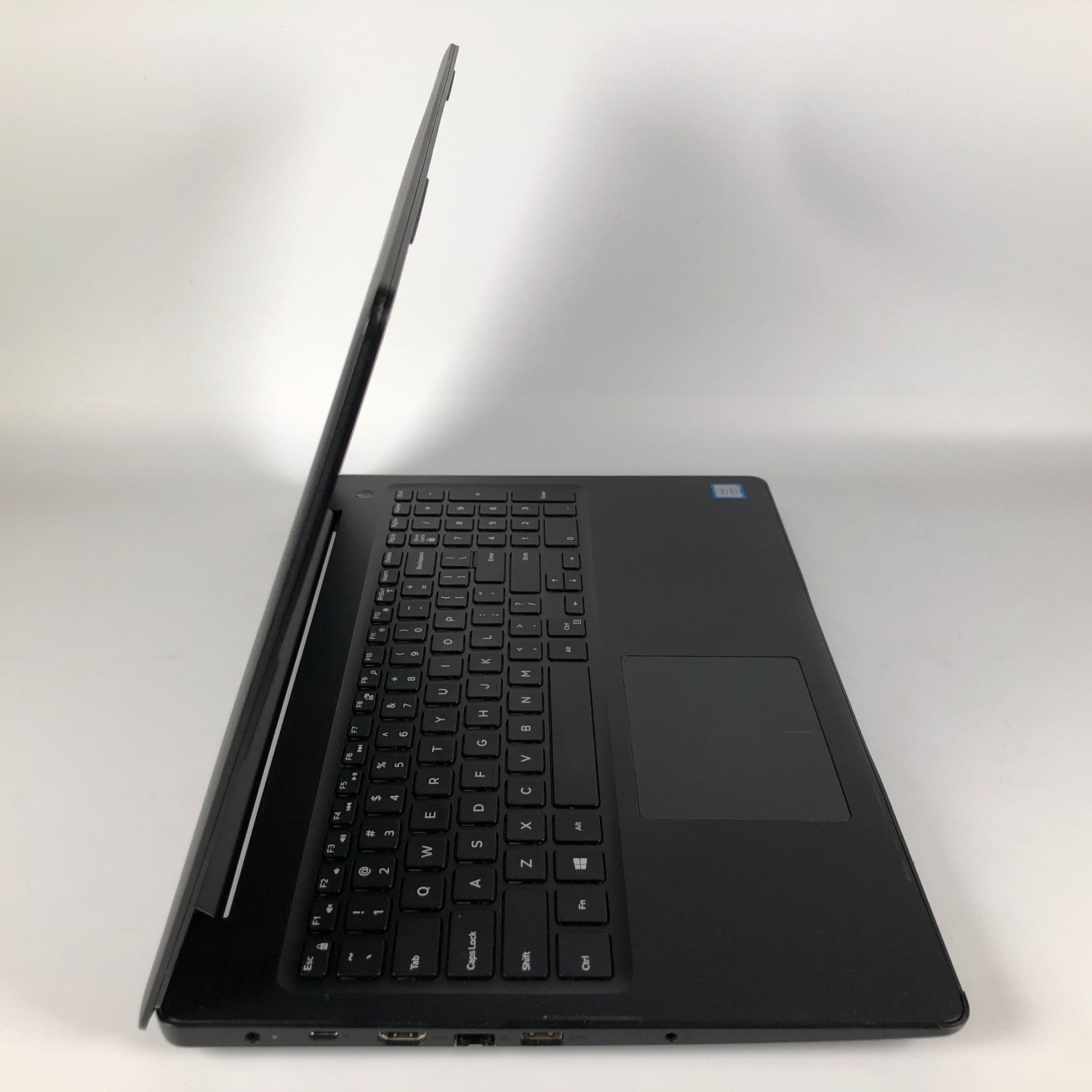 Dell Latitude 3590 Intel i7-8550u 1.8GHz 16GB Ram 256GB NVME Windows 11