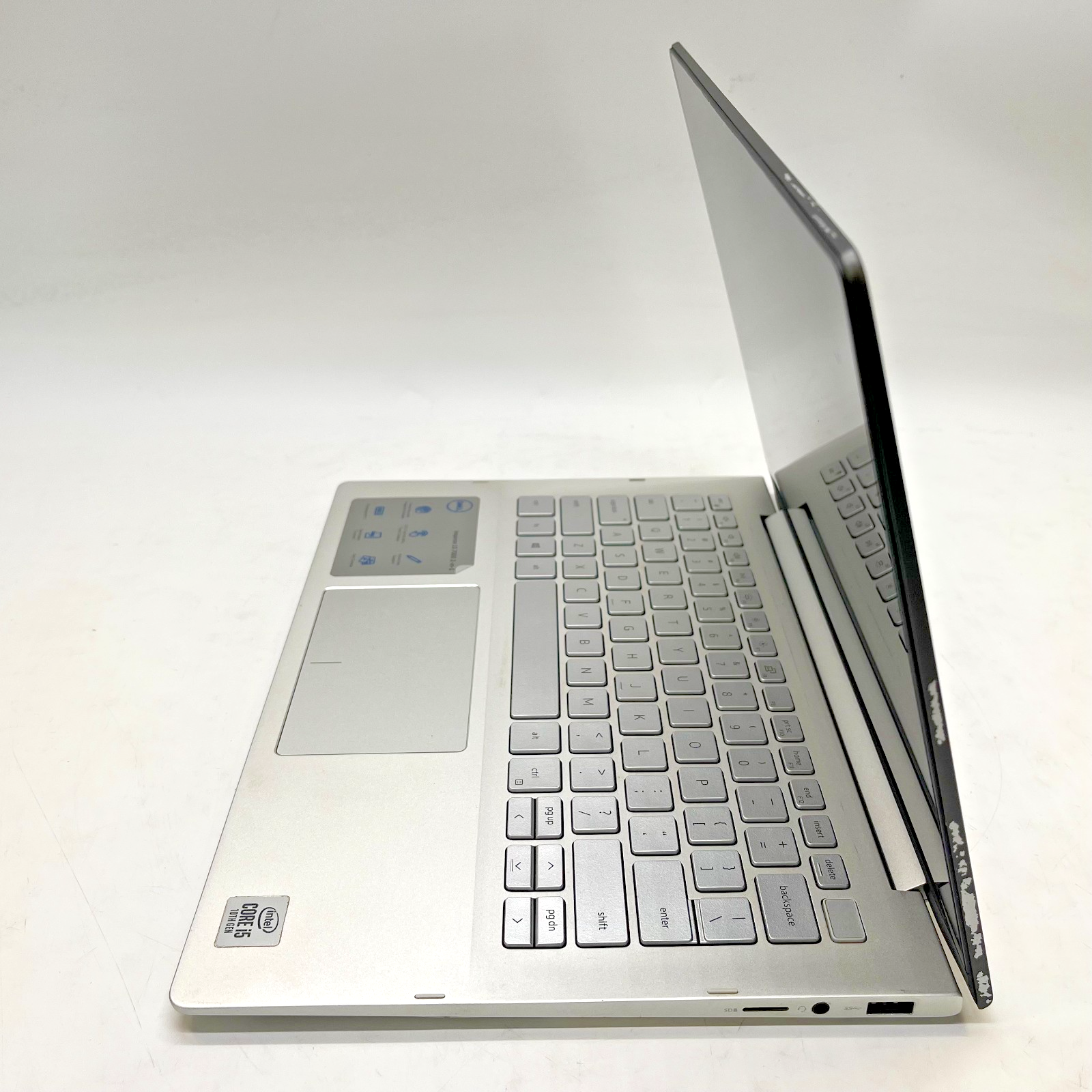Dell Inspiron 7390 2-in-1 Intel i5 1.6GHz 8GB Ram 256GB SSD Win 11 *NEW BATTERY*