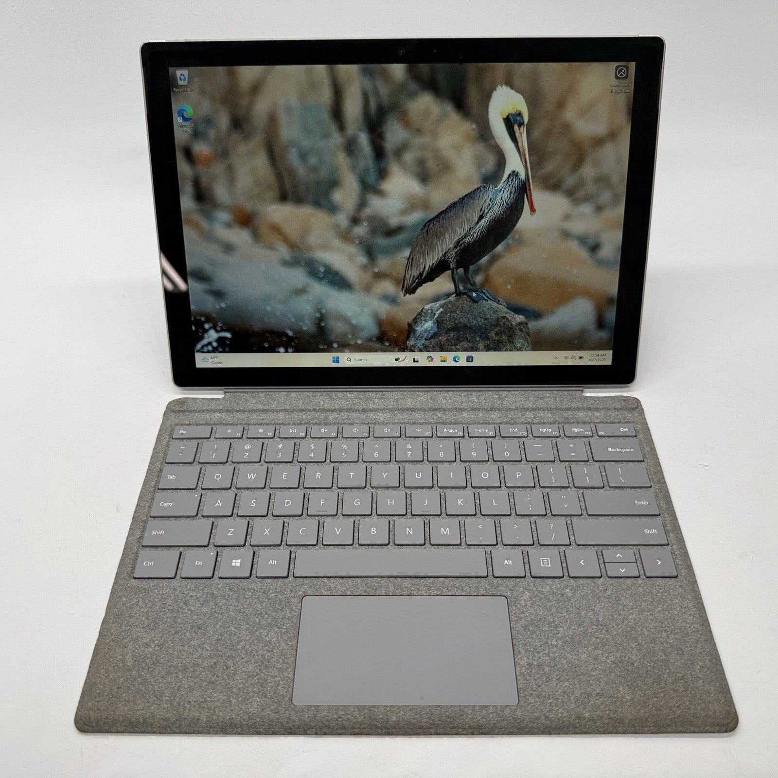 Microsoft Surface Pro 1796 Intel m3-7y30 1 GHz 4 GB RAM 128 GB SSD Win11 Pro